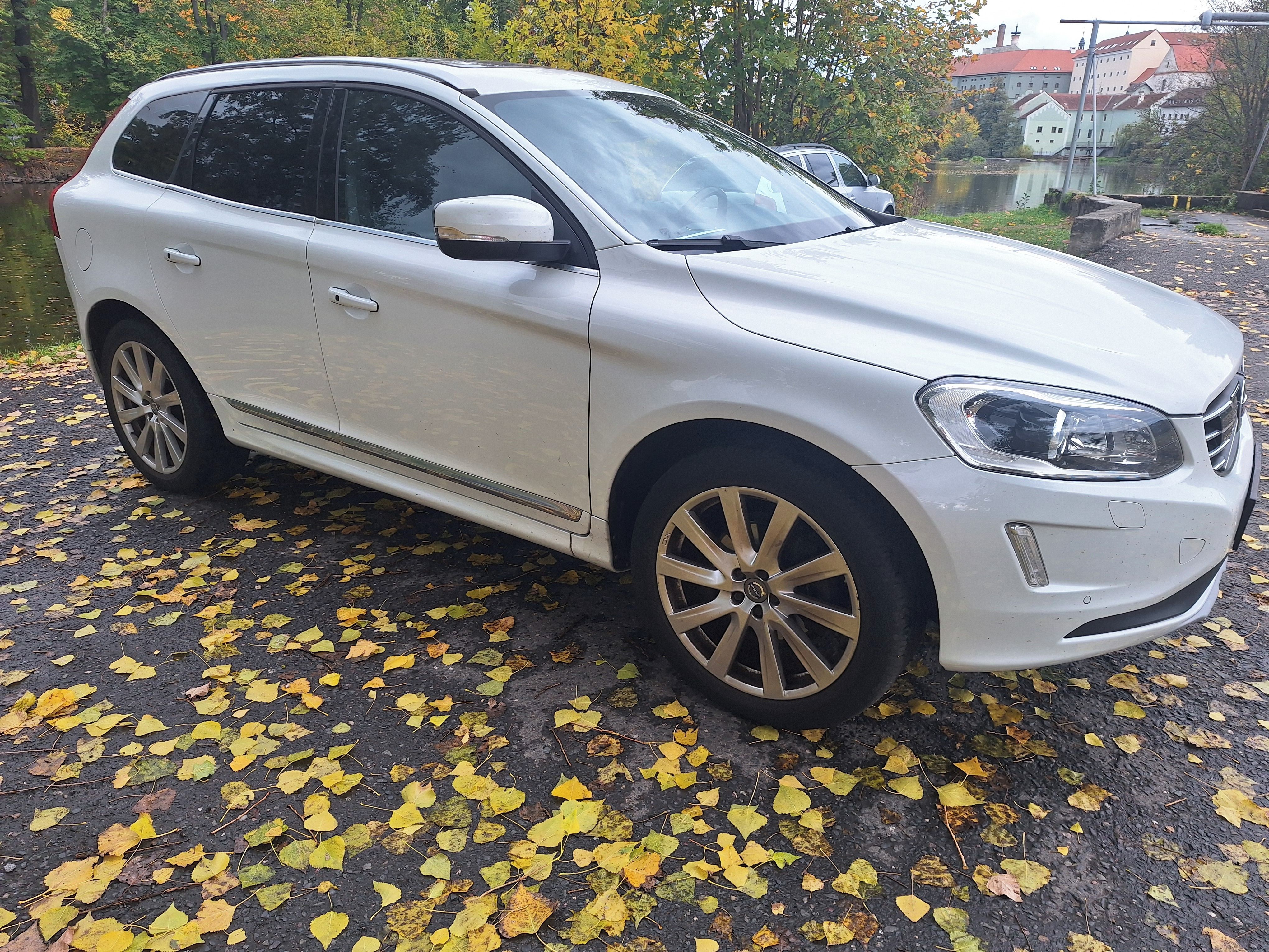 Volvo XC60, D4,140 kW, 2015, 140 600km