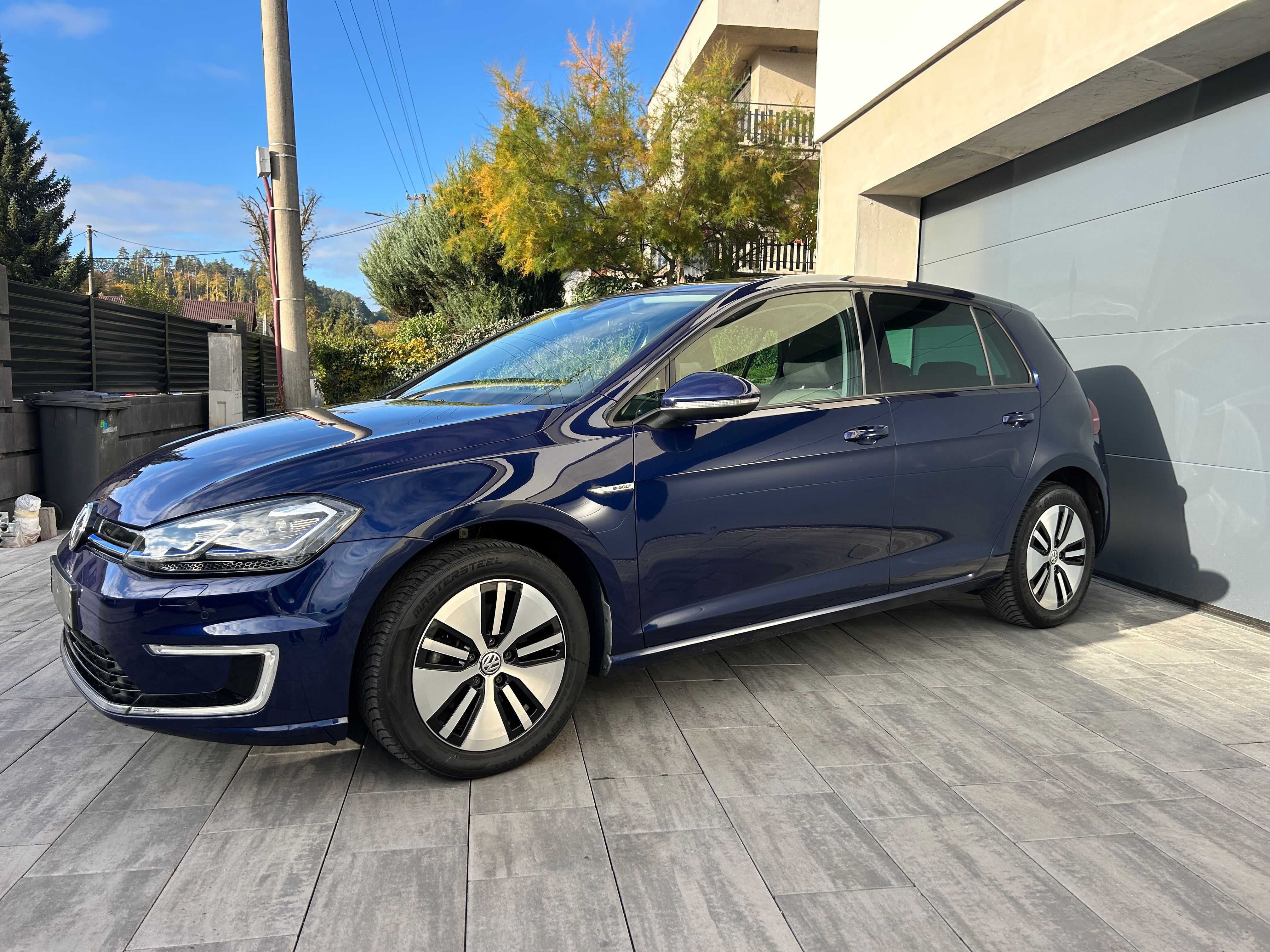 Volkswagen e-Golf, E- Golf Limited TČ - fotka 3