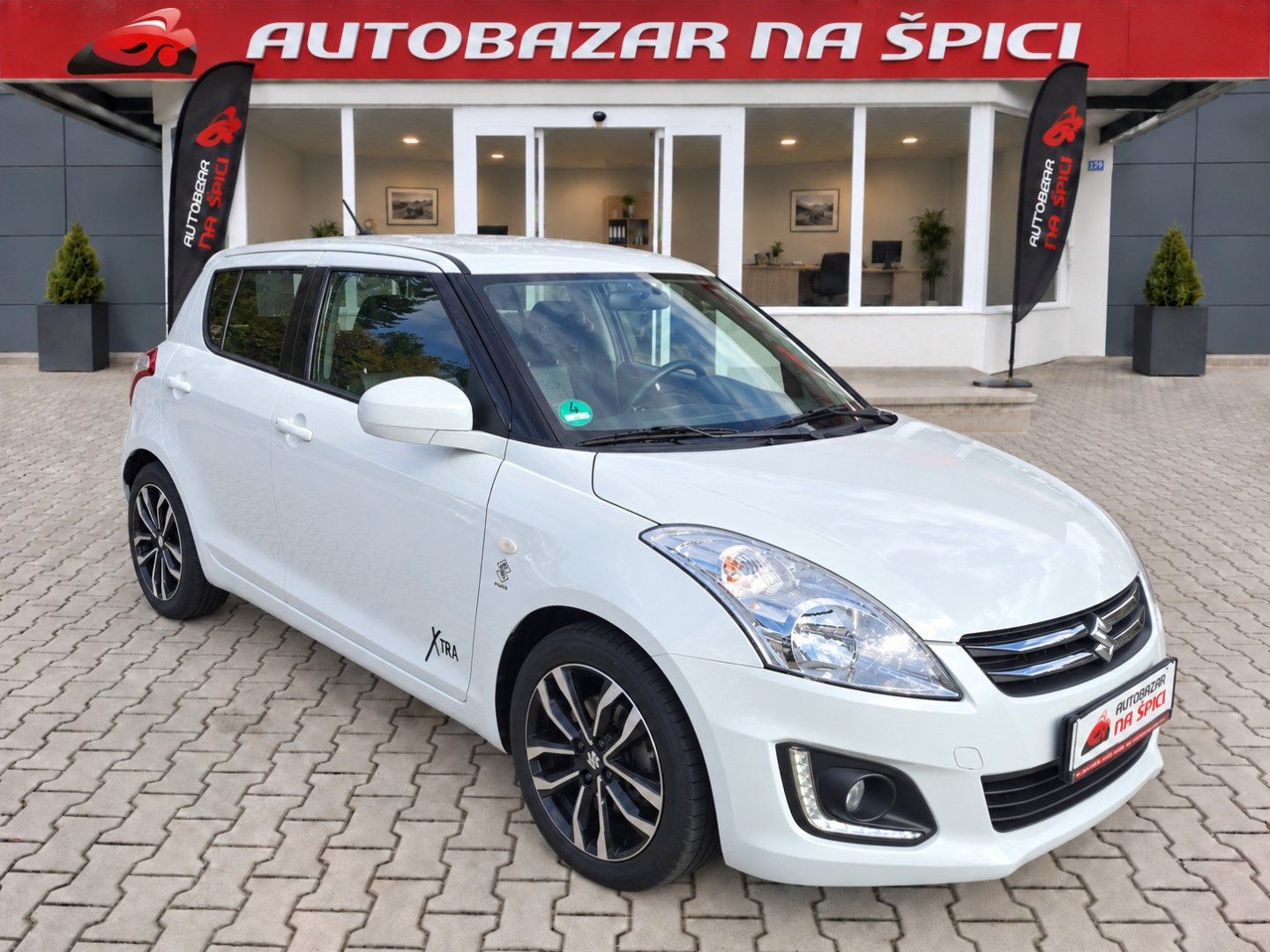 Suzuki Swift, 1.2i 69kW X-TRA - fotka 2