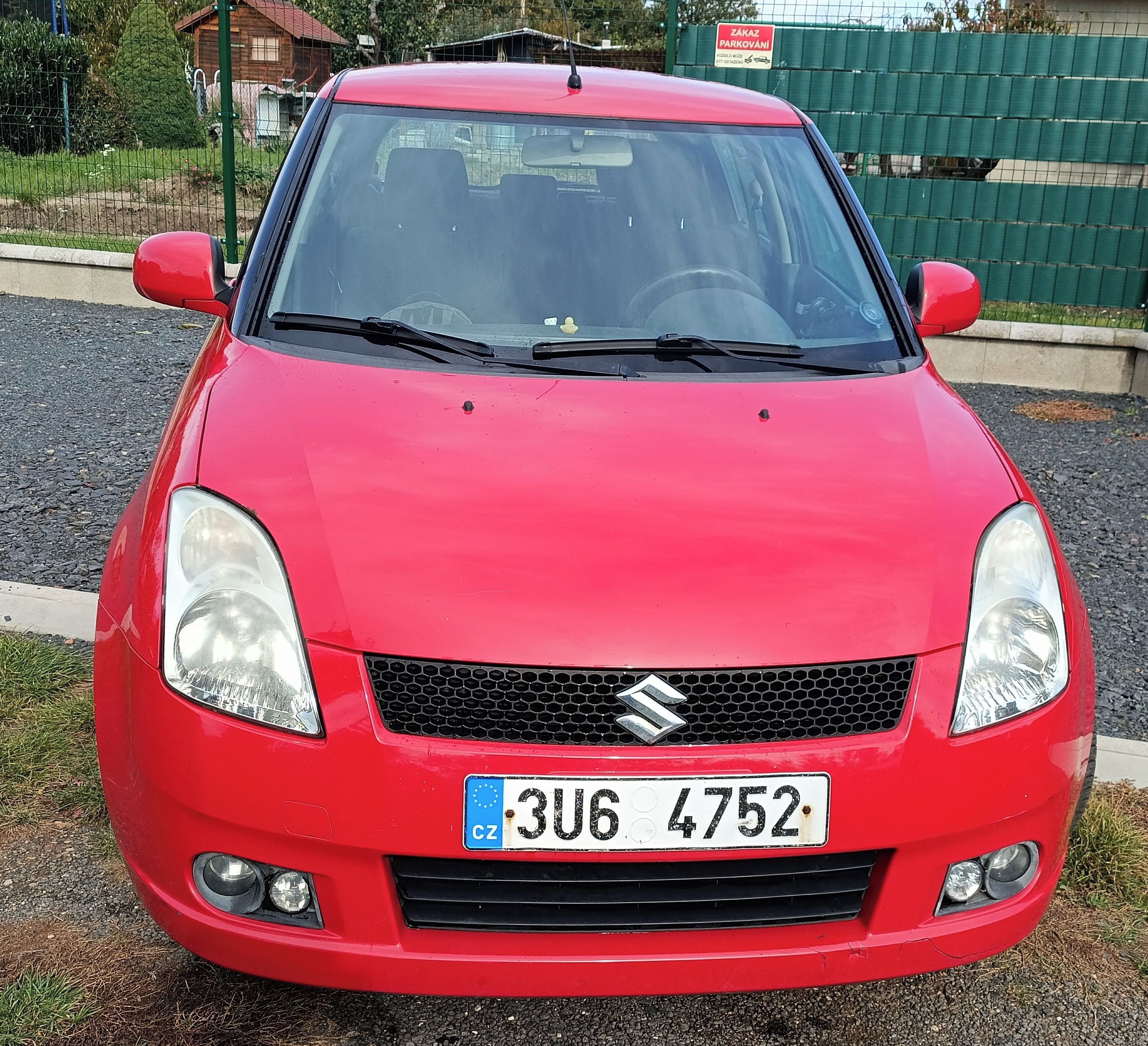 Suzuki Swift, 1.3 GLX plná výbava 2x ALU 15" - fotka 2