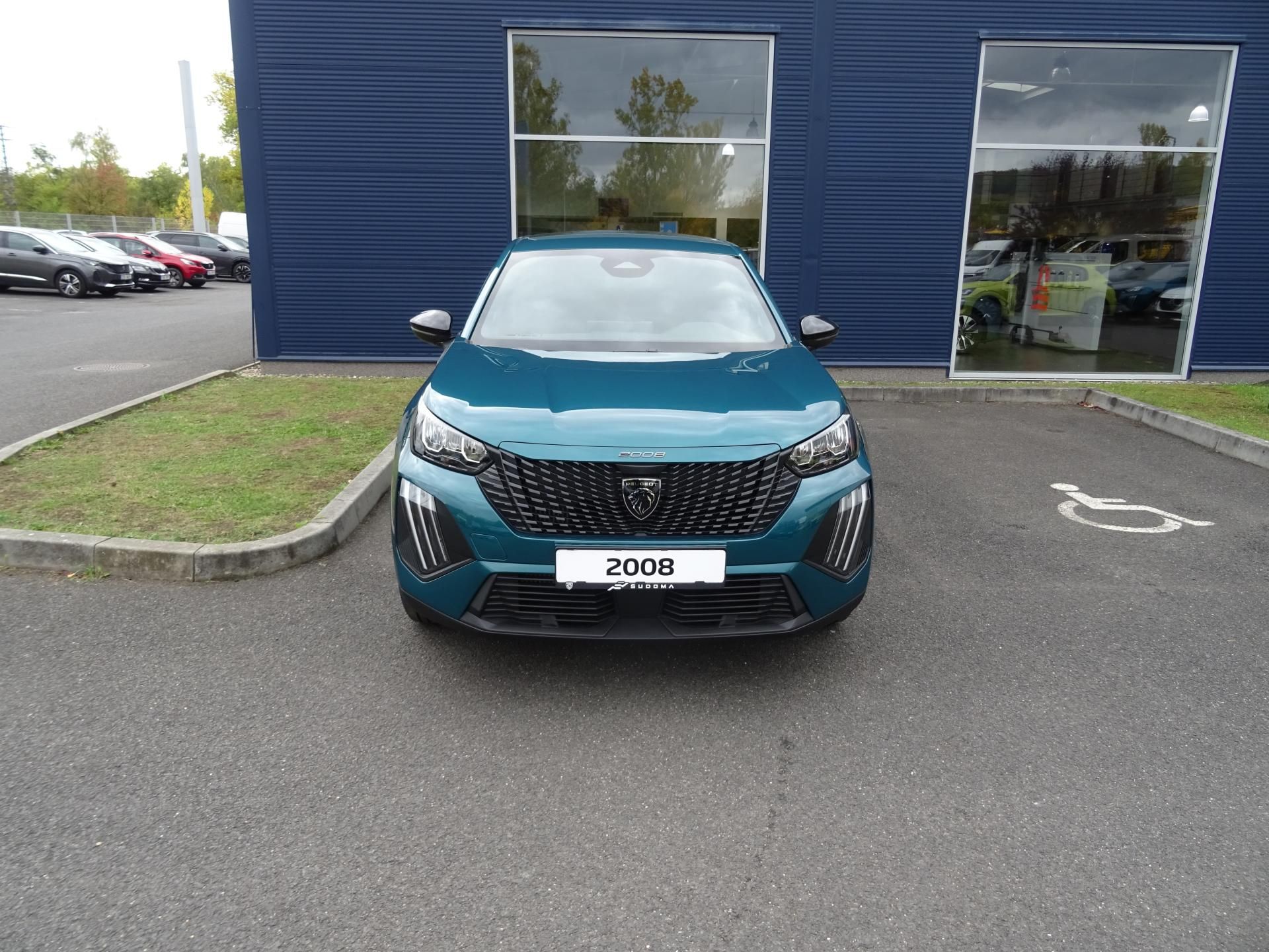 Peugeot 2008, BUSINESS Turbo 100k MAN6 - fotka 2