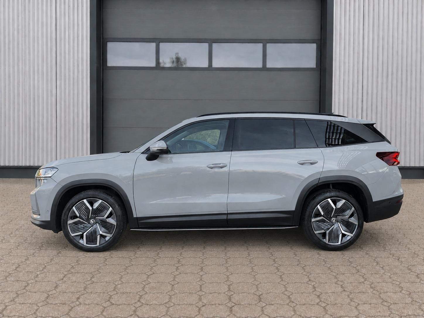 Škoda Kodiaq, 2,0TDI 142kW 4x4-Exclusive Sel - fotka 4