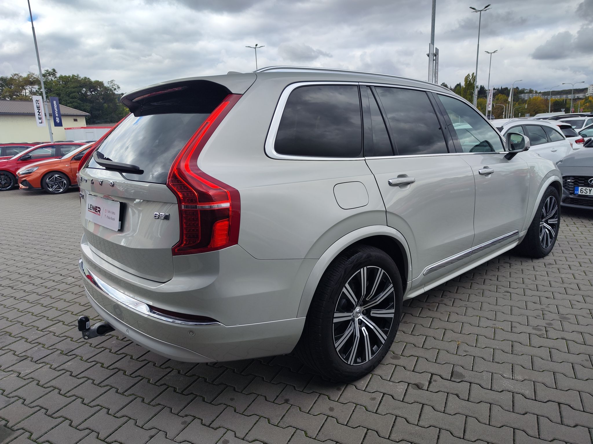 Volvo XC90, B5 2.0/173kW Inscription AT - fotka 5