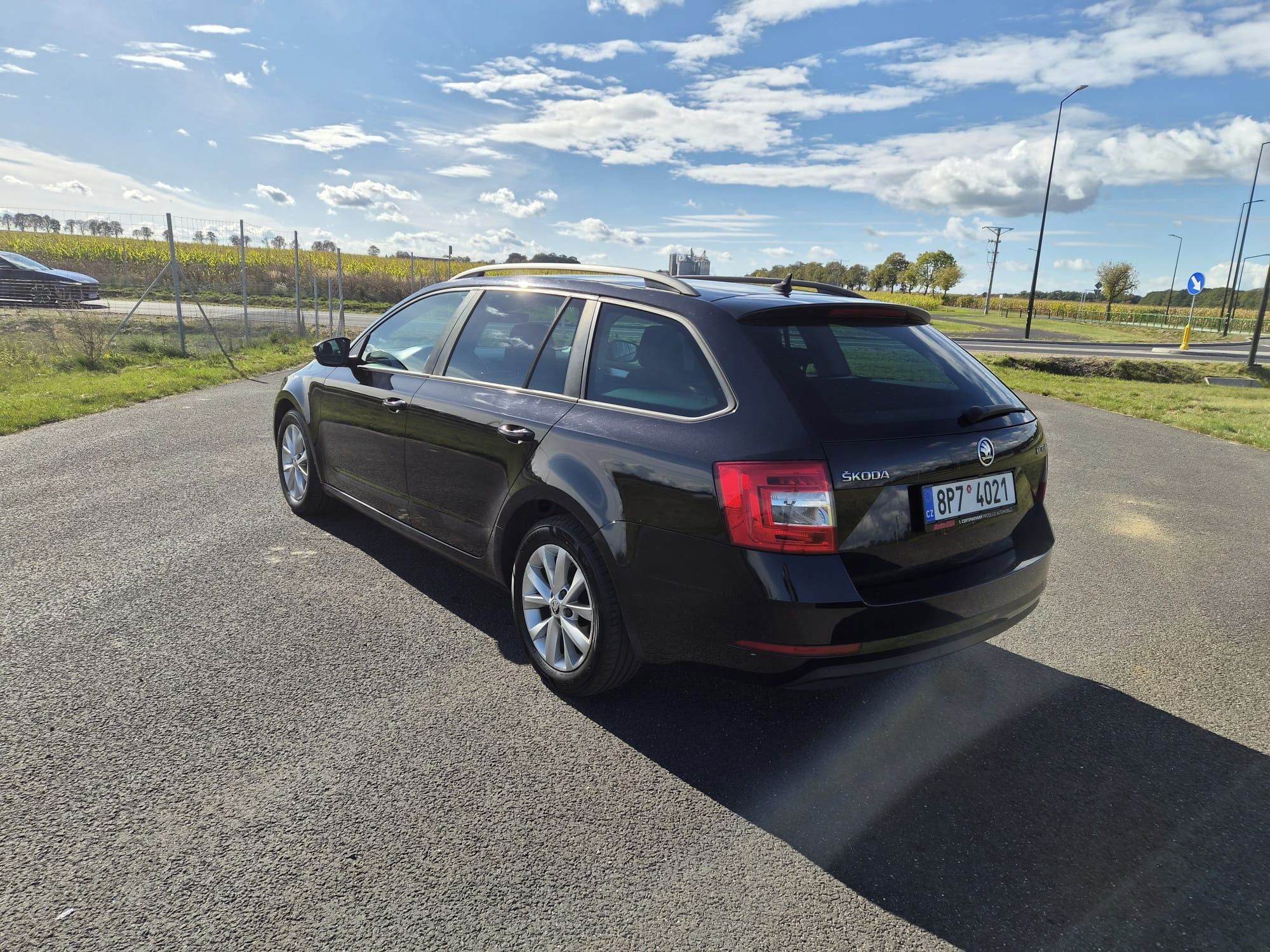 Škoda Octavia, Combi 1.6 TDI DSG - fotka 5
