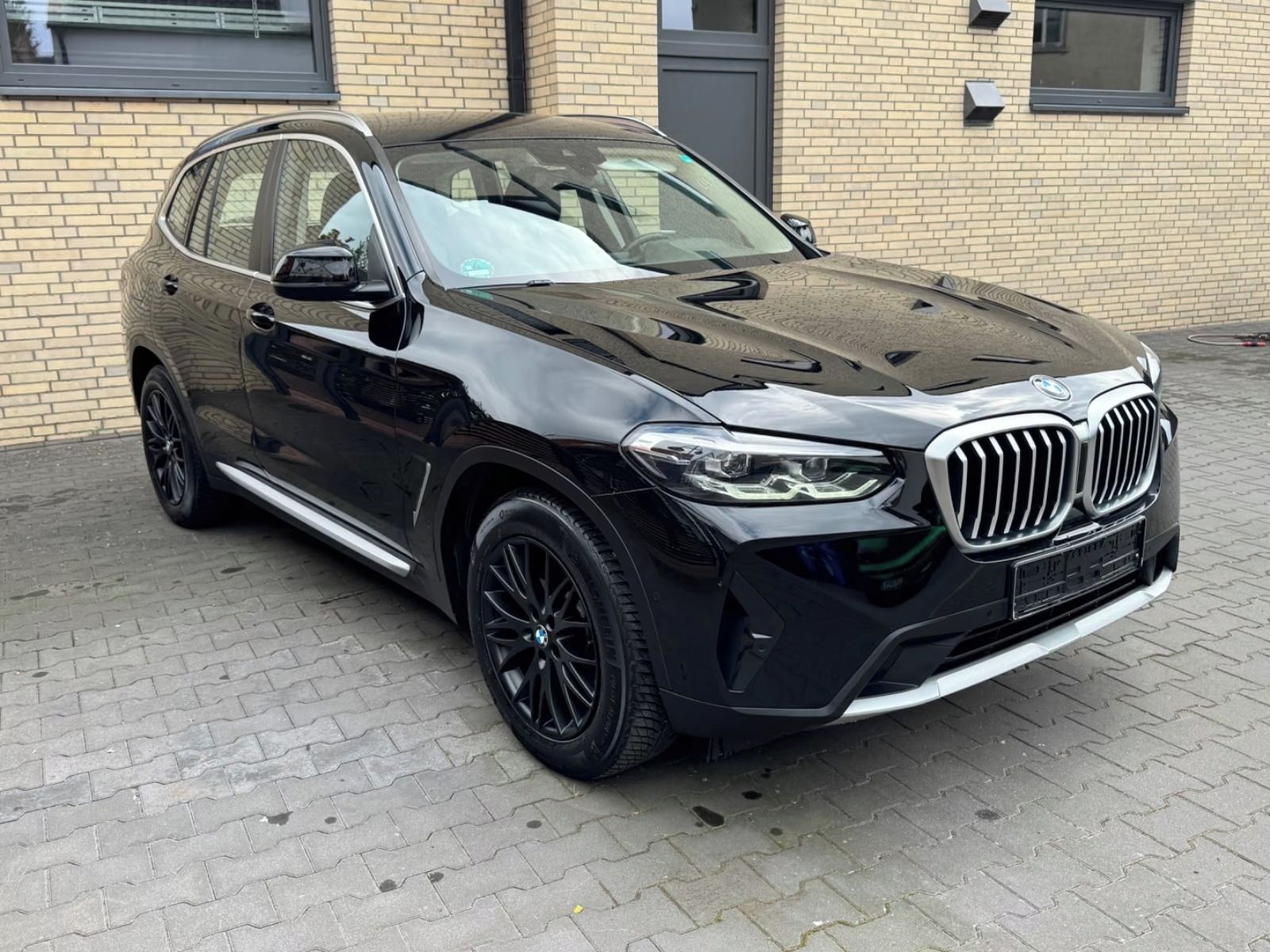 BMW X3, xDrive 20 d*Kůže*Kamera*Navi* - fotka 2