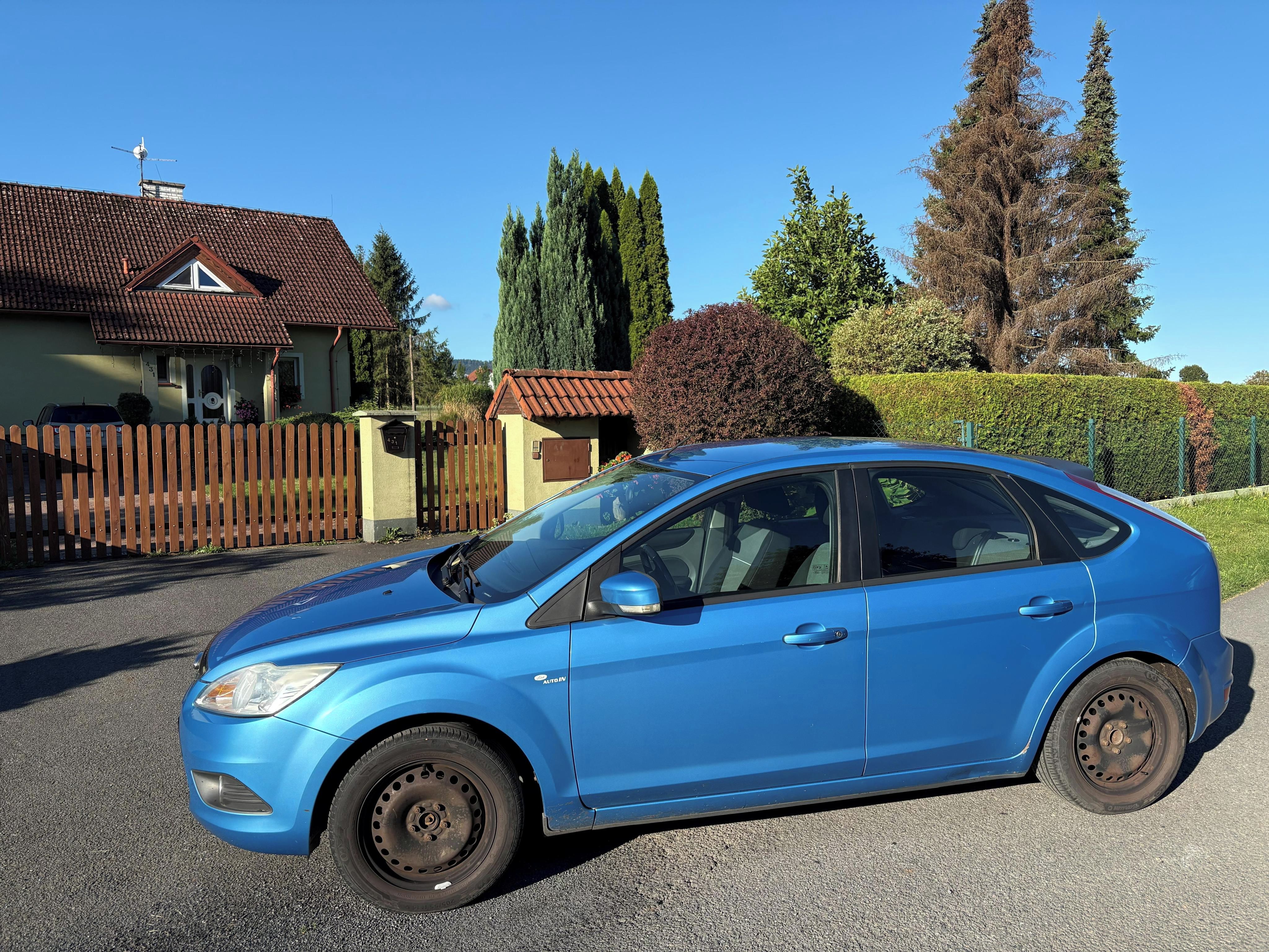 Ford Focus, 1.6 benzin, pravidelný servis - fotka 6