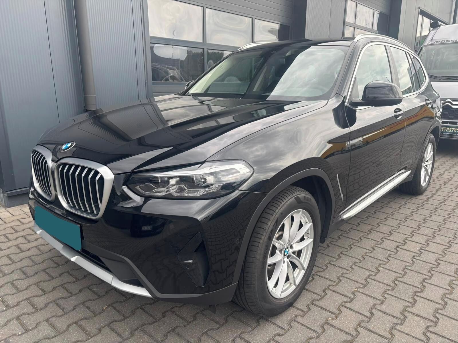 BMW X3, xDrive 30d M*Kůže*Kamera*