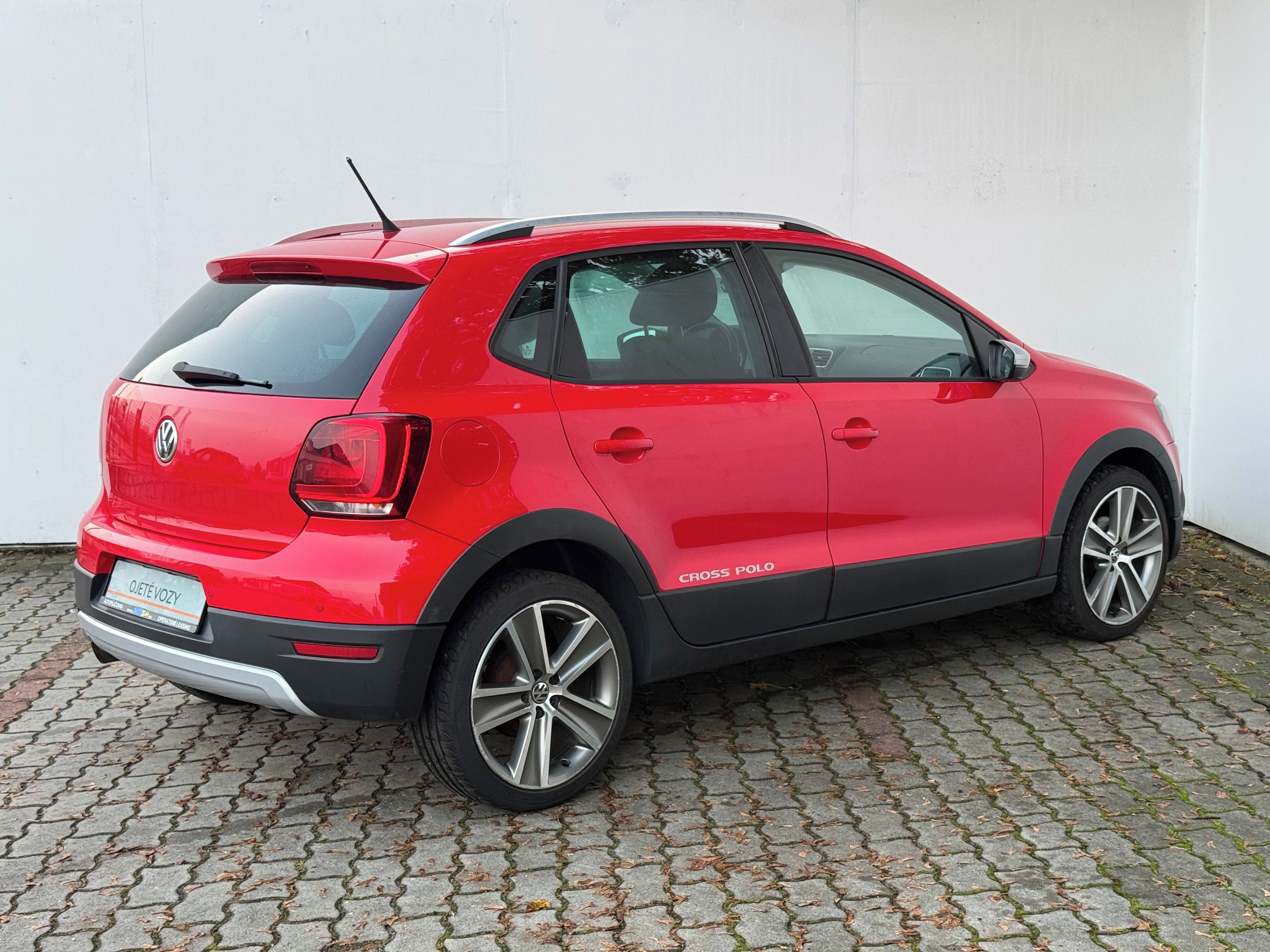 Volkswagen Polo, 1,4i 16V / 63 kW Cross - fotka 5
