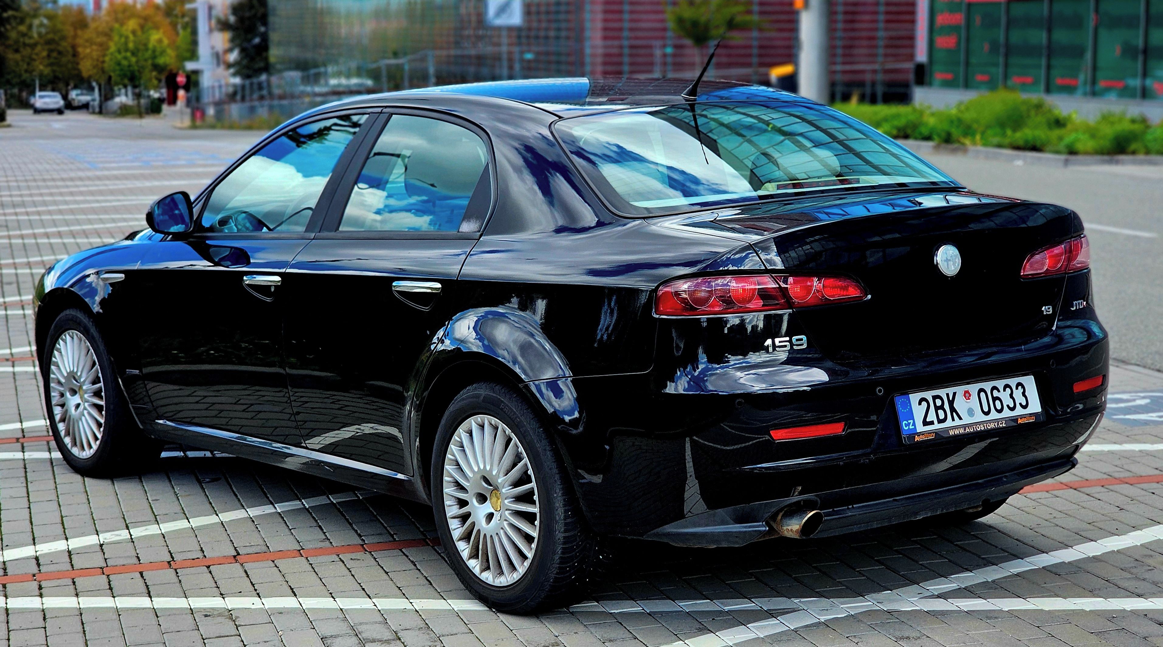 Alfa Romeo 159, 159 1.9 JTDM 110 KW - fotka 2