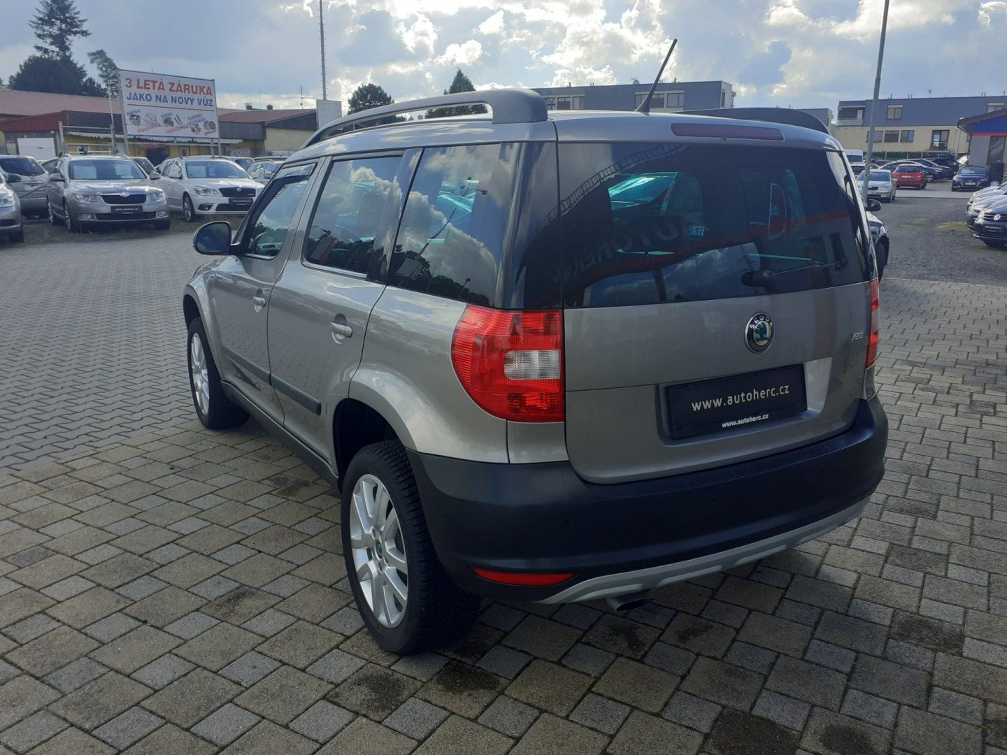 Škoda Yeti, 1.2 TSI AMBIENTE - fotka 5