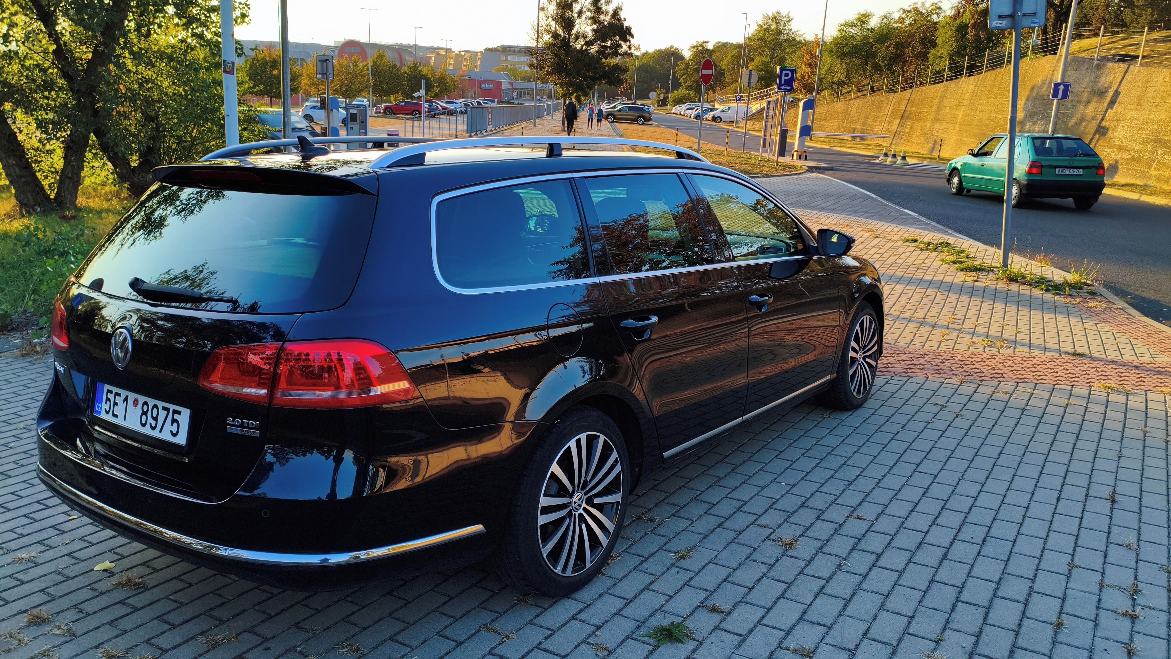 Volkswagen Passat Variant, 2.0TDI 125kW DSG - fotka 5