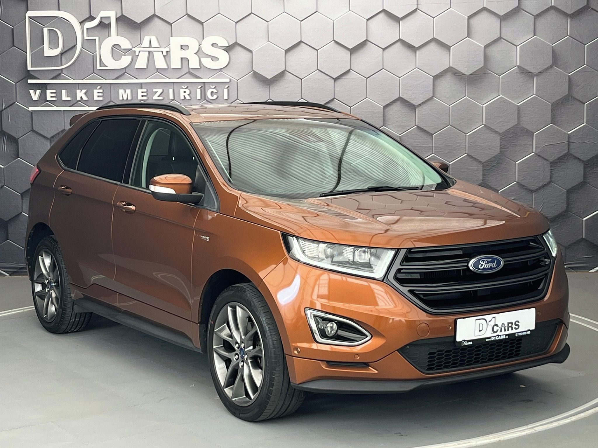 Ford Edge, 2.0 TDCi AWD Sport ČR 1.majit. - fotka 6