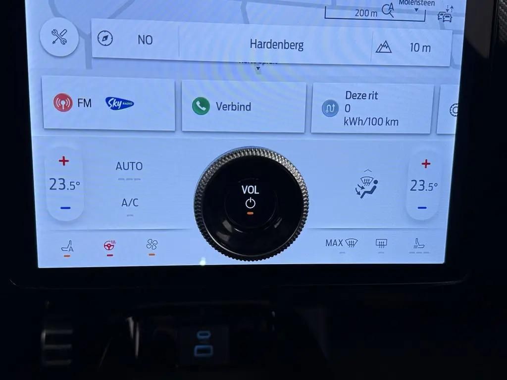 Ford Mustang Mach-E, Extended RWD 98 kWh DPH TZ - fotka 6