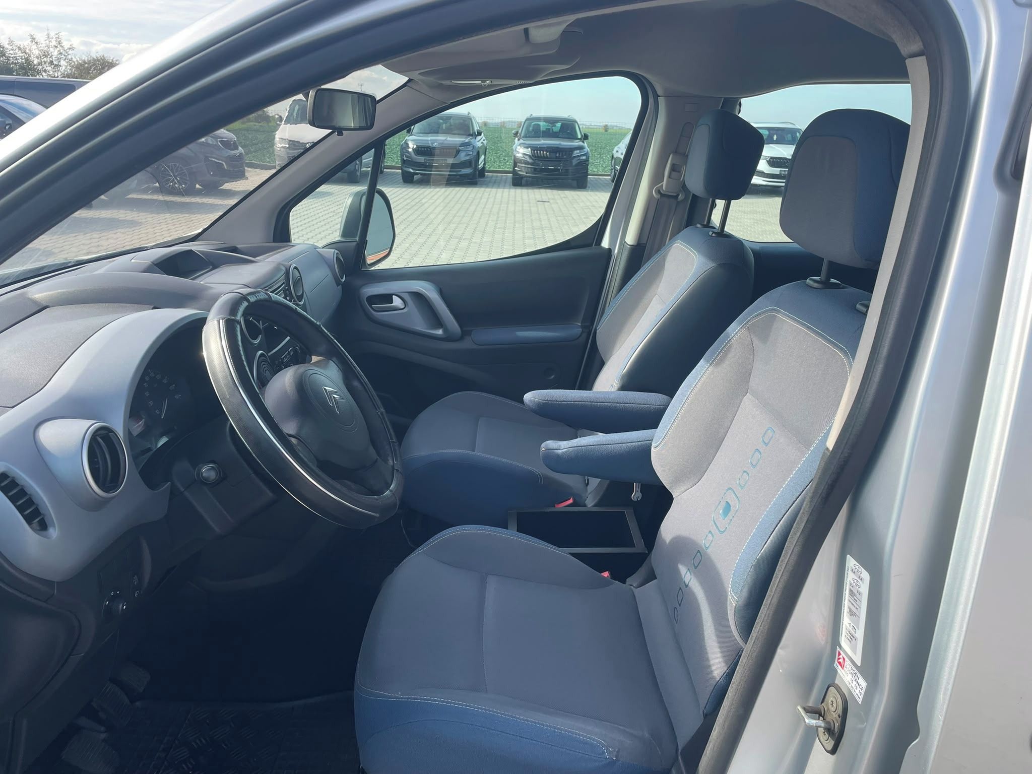 Citroën Berlingo, 1.6Hdi 66kw, BEZ DPF - fotka 6