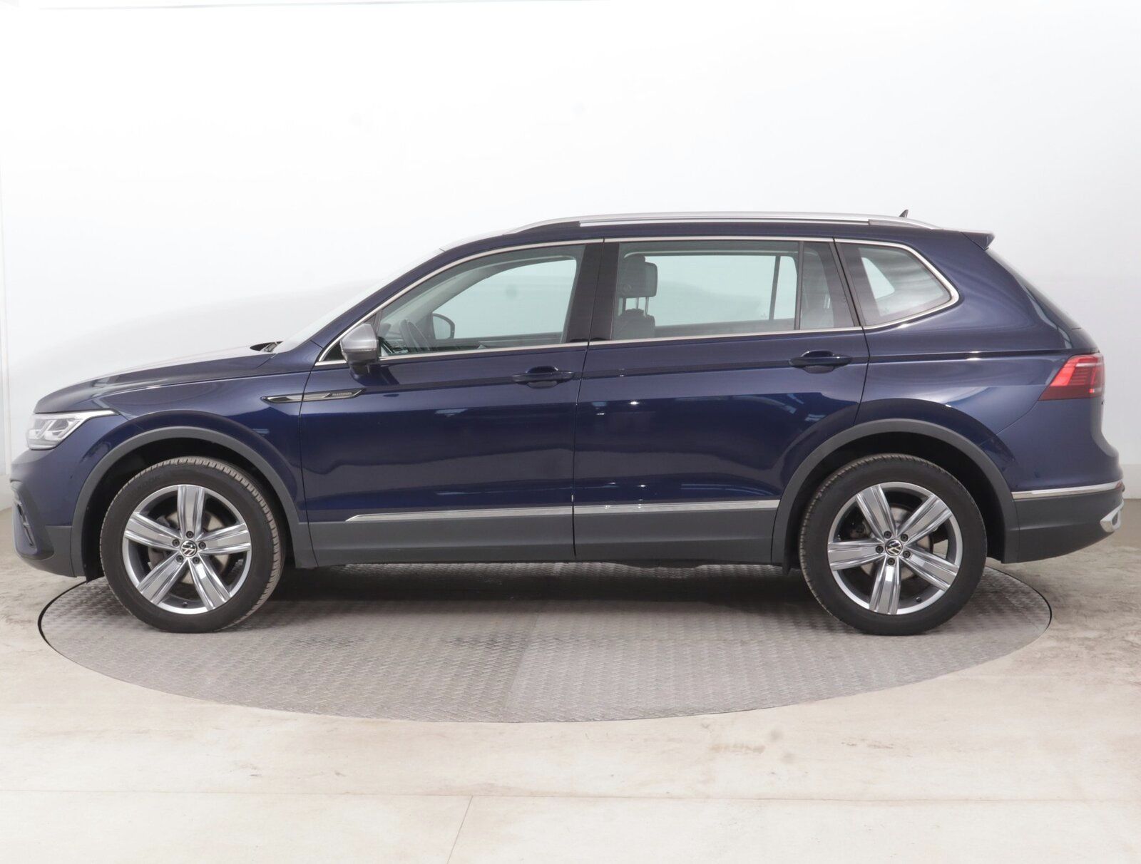 Volkswagen Tiguan Allspace, 2.0 TDI, 4X4, Automat, Navi - fotka 3