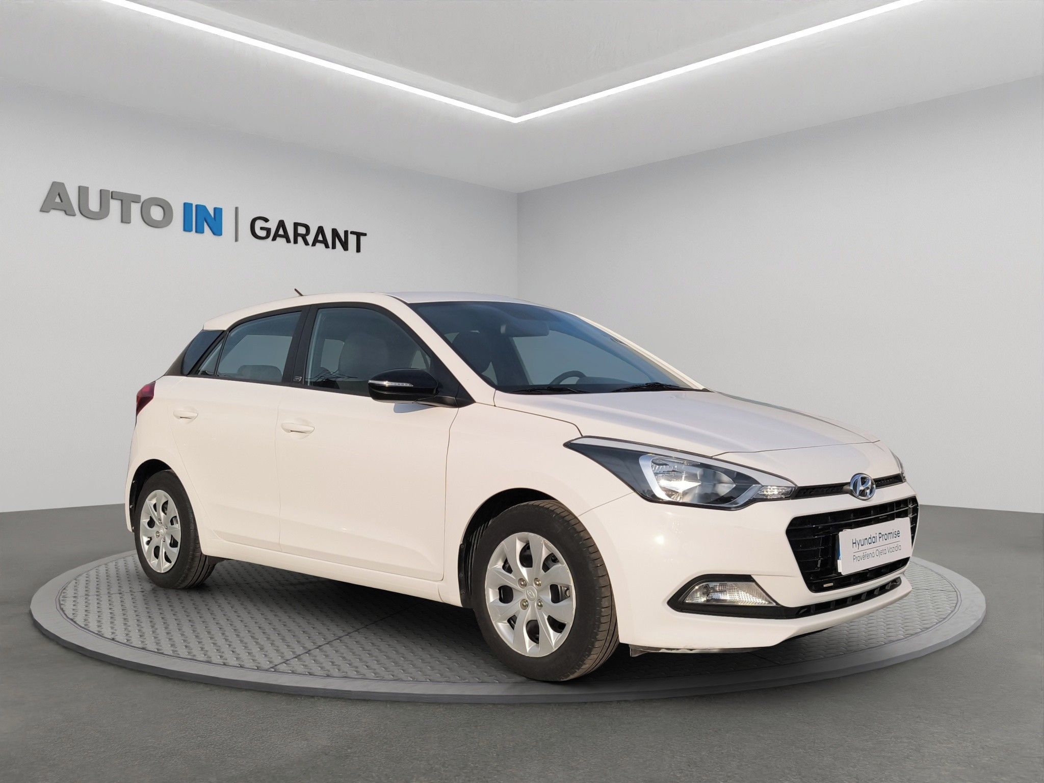 Hyundai i20, 1.2i 55kW, ČR, 1. Maj., Klima - fotka 3