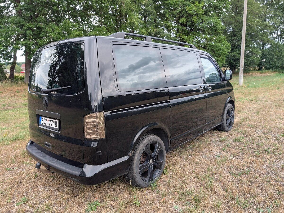 Volkswagen Multivan - fotka 3