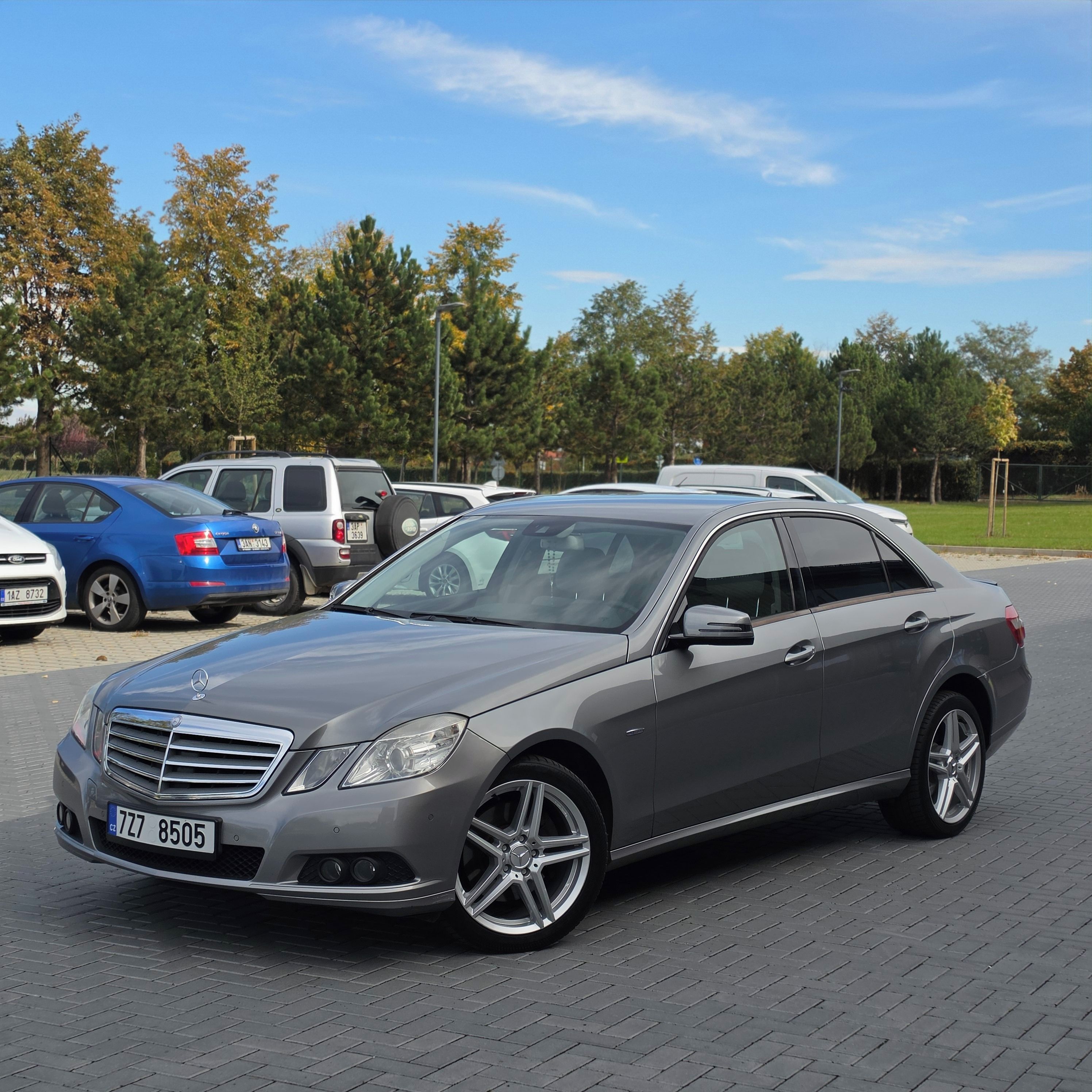 Mercedes-Benz Třídy E, 2.2 CDI, E250, 150KW, Automat - fotka 3