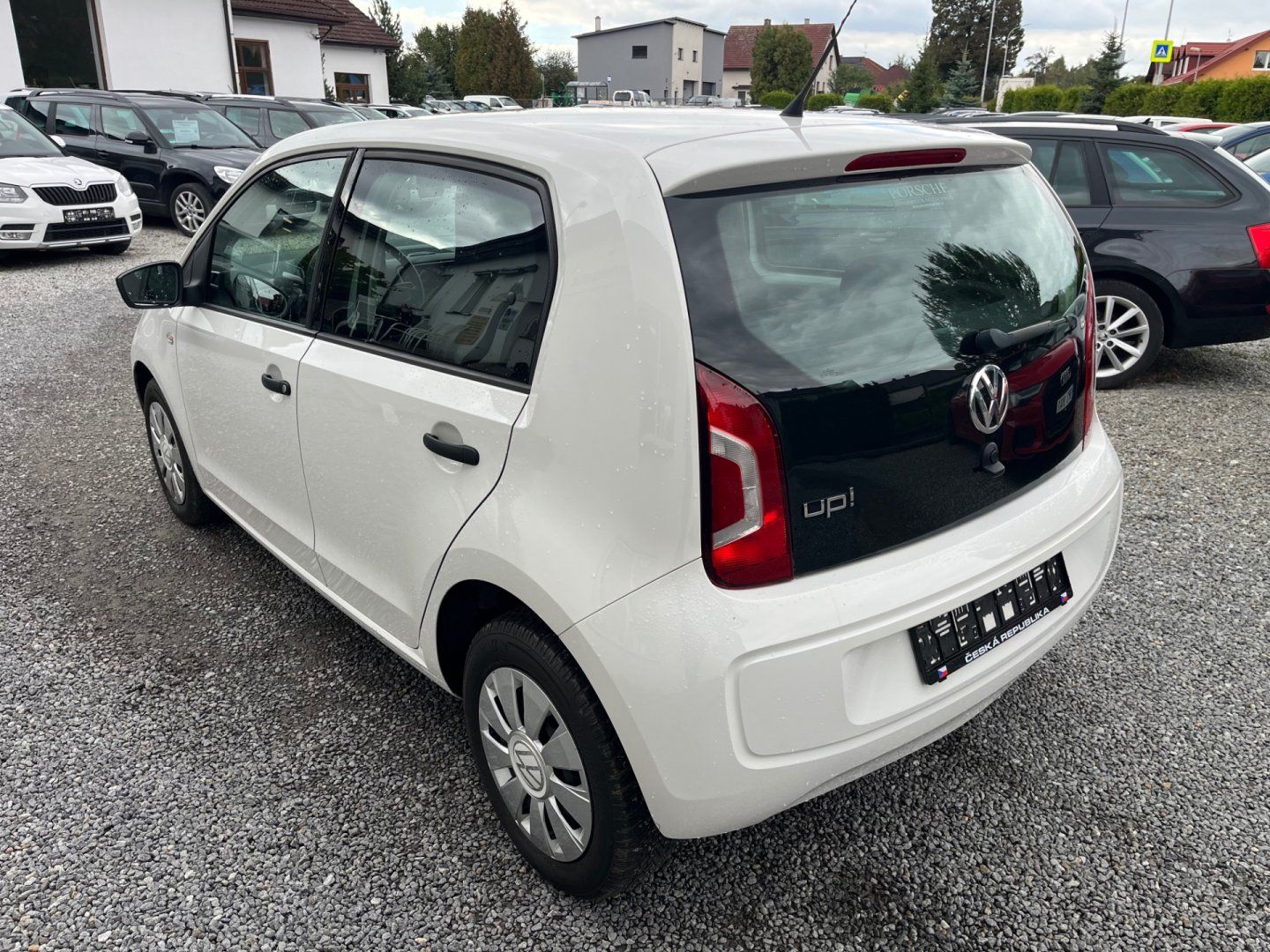Volkswagen Up!, 1.0 i Klima - fotka 4