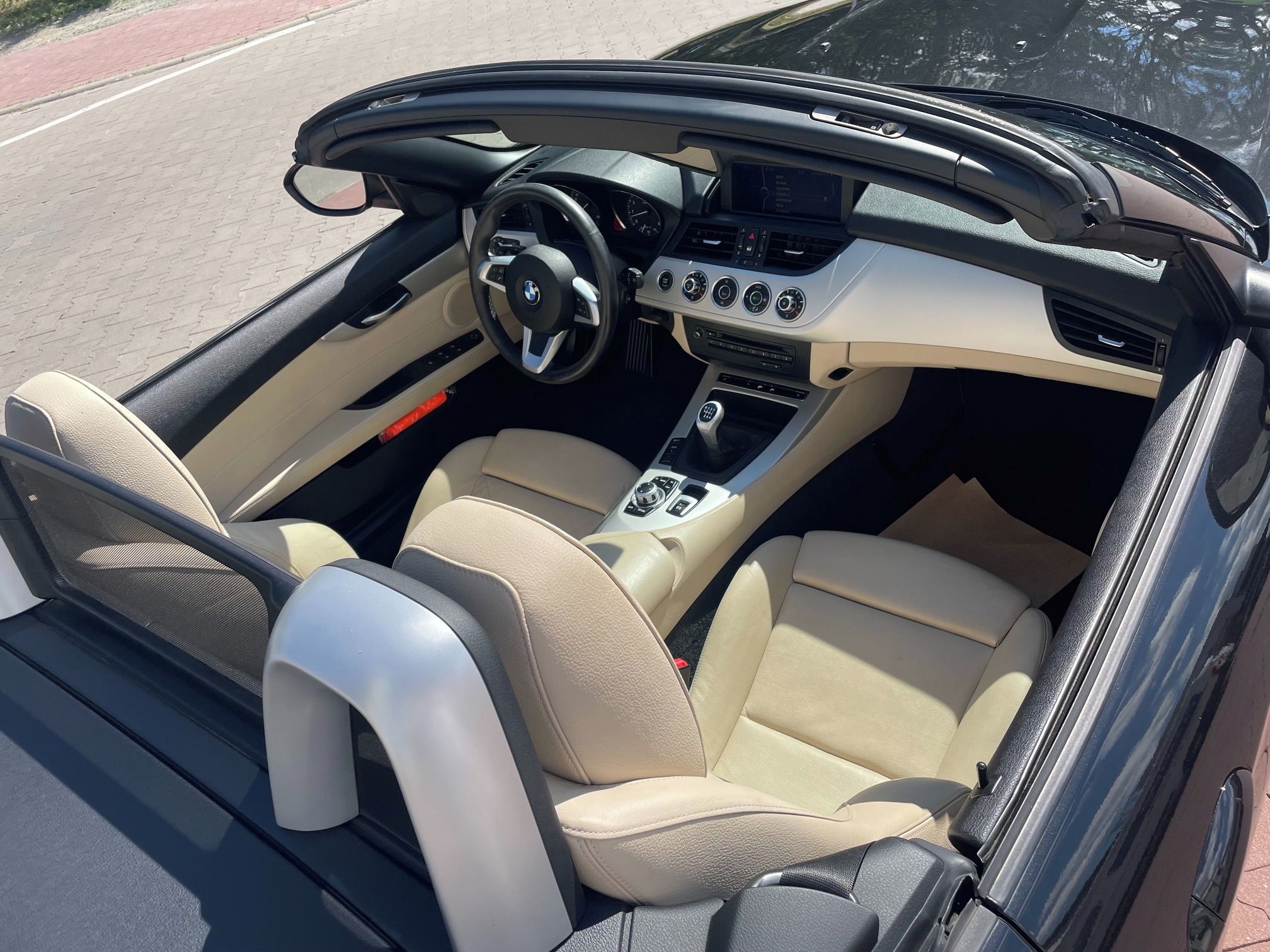 BMW Z4, Z4 SDRIVE 30I - fotka 5