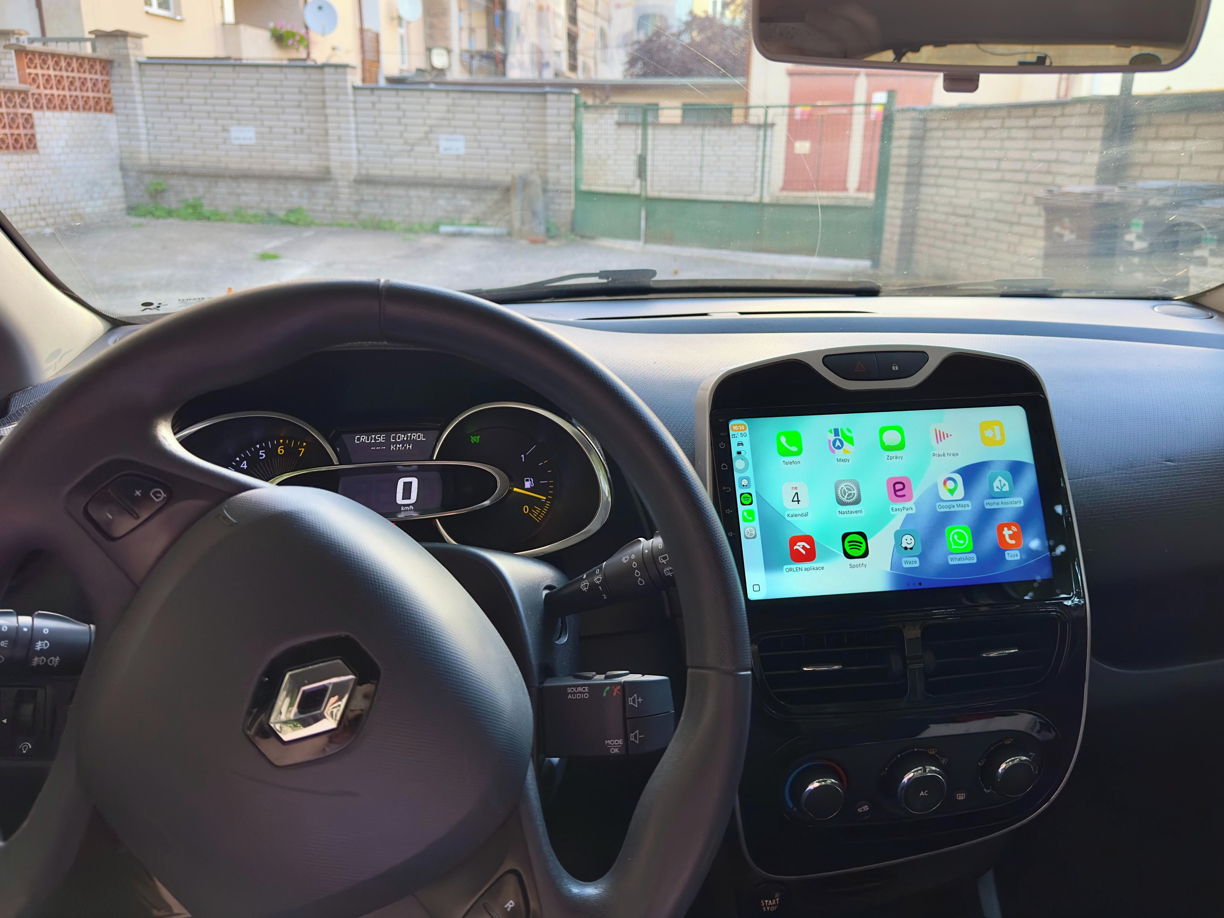 Renault Clio, 0.9 LPG, Klima, Apple CarPlay - fotka 5