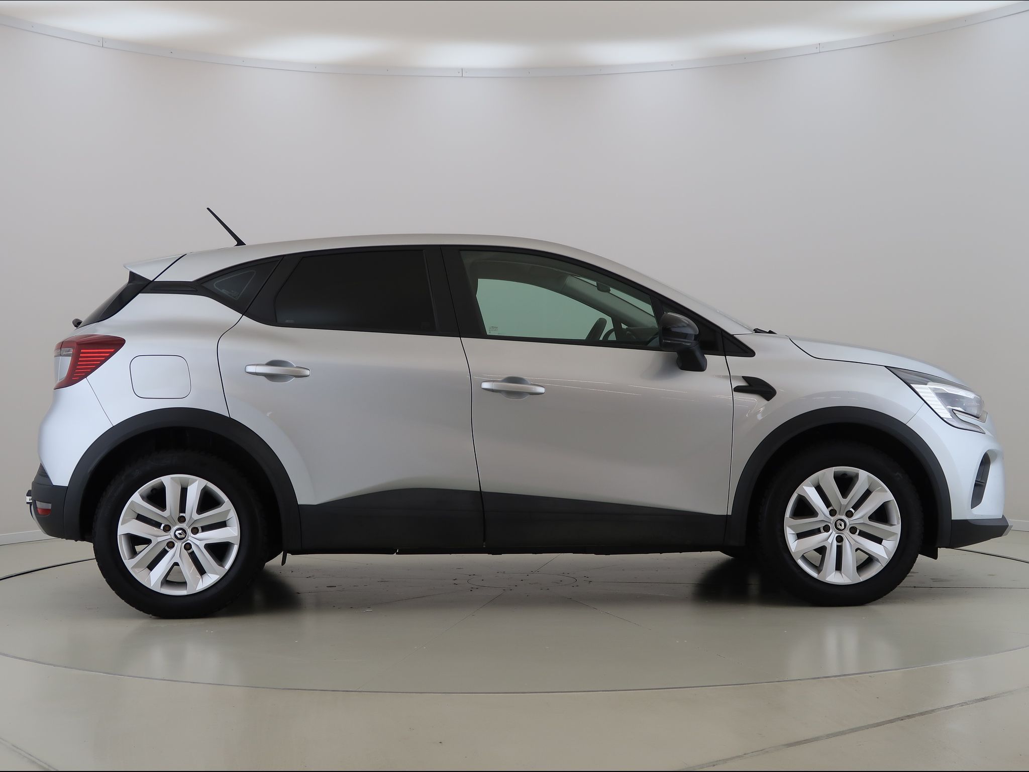 Renault Captur, 1.0i,TCe,LPG,67KW,CZ,1Maj - fotka 4
