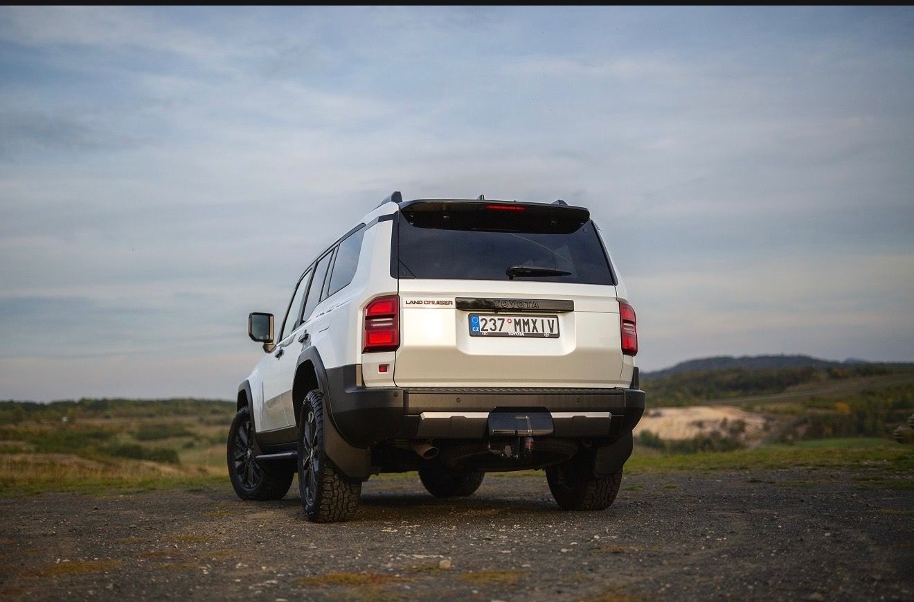 Toyota Land Cruiser - fotka 6