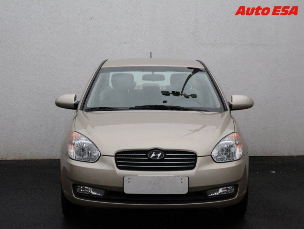Hyundai Accent, 1.5CRDI - fotka 2