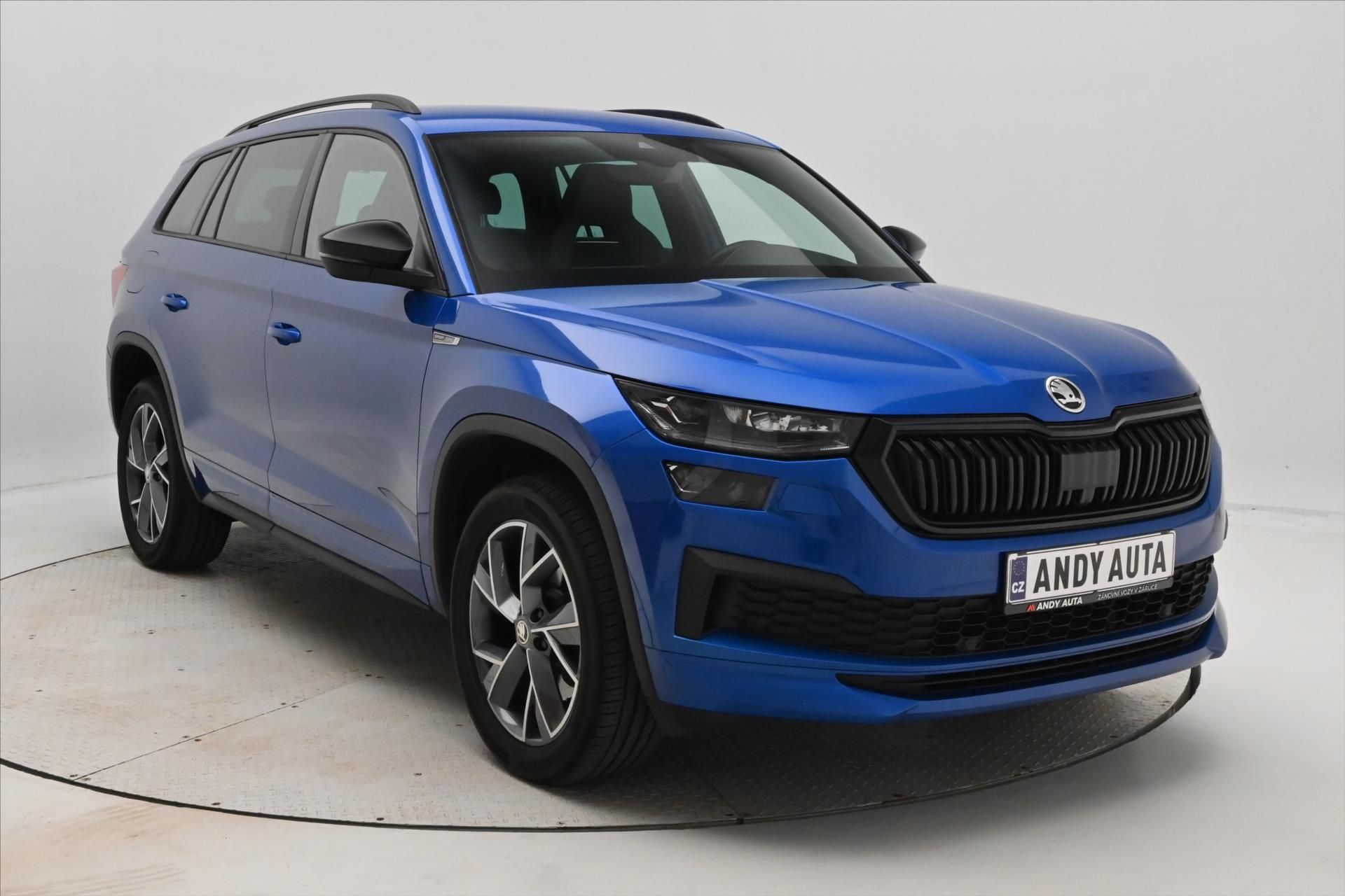Škoda Kodiaq, 2,0 TDI 147kW Sportline 4x4 Zá - fotka 3