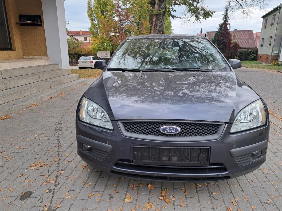 Ford Focus, 1,4 i - fotka 2