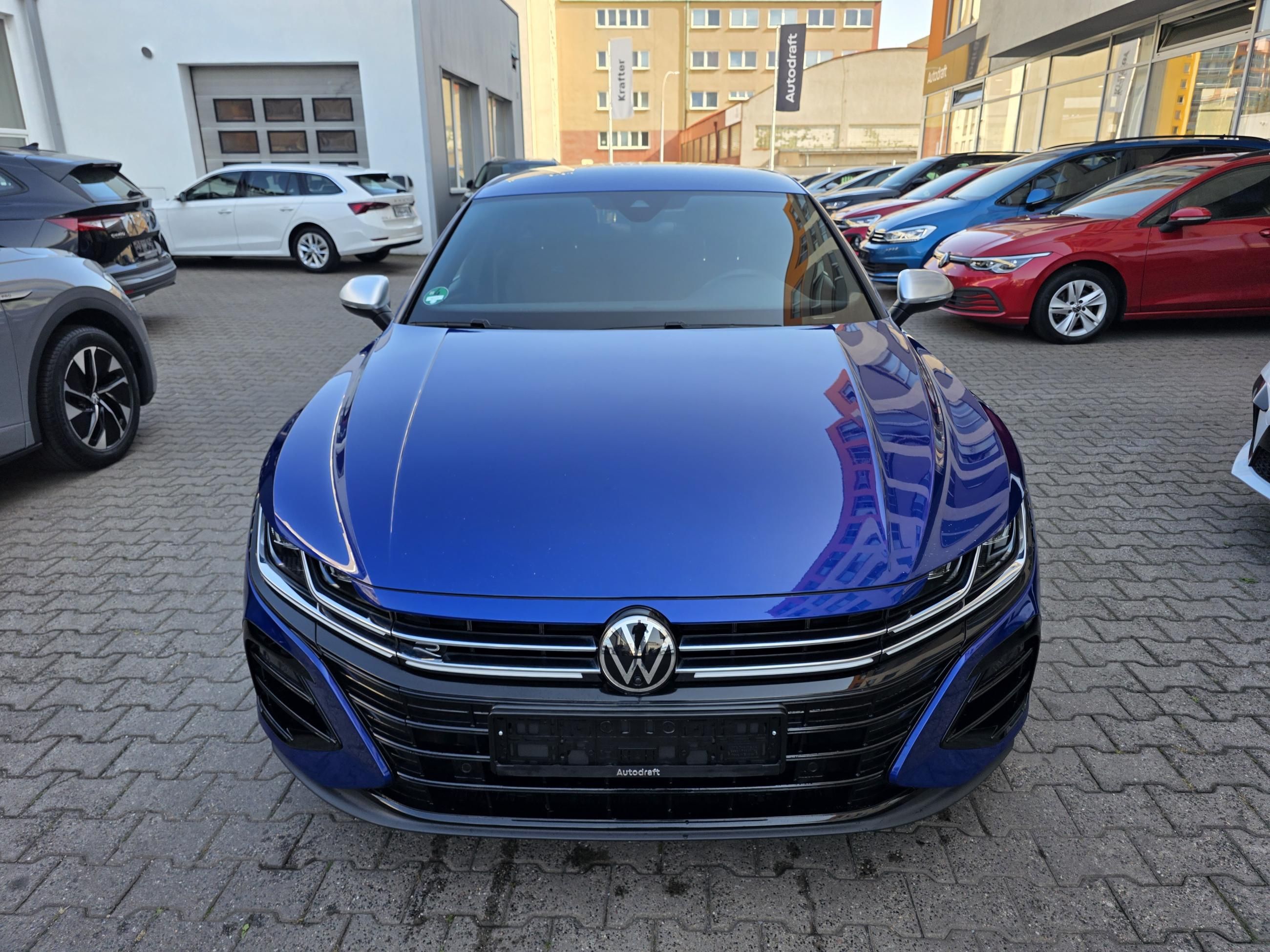 Volkswagen Arteon Shooting Brake, R SB 2.0 TSI 235kW 4x4 DSG - fotka 3