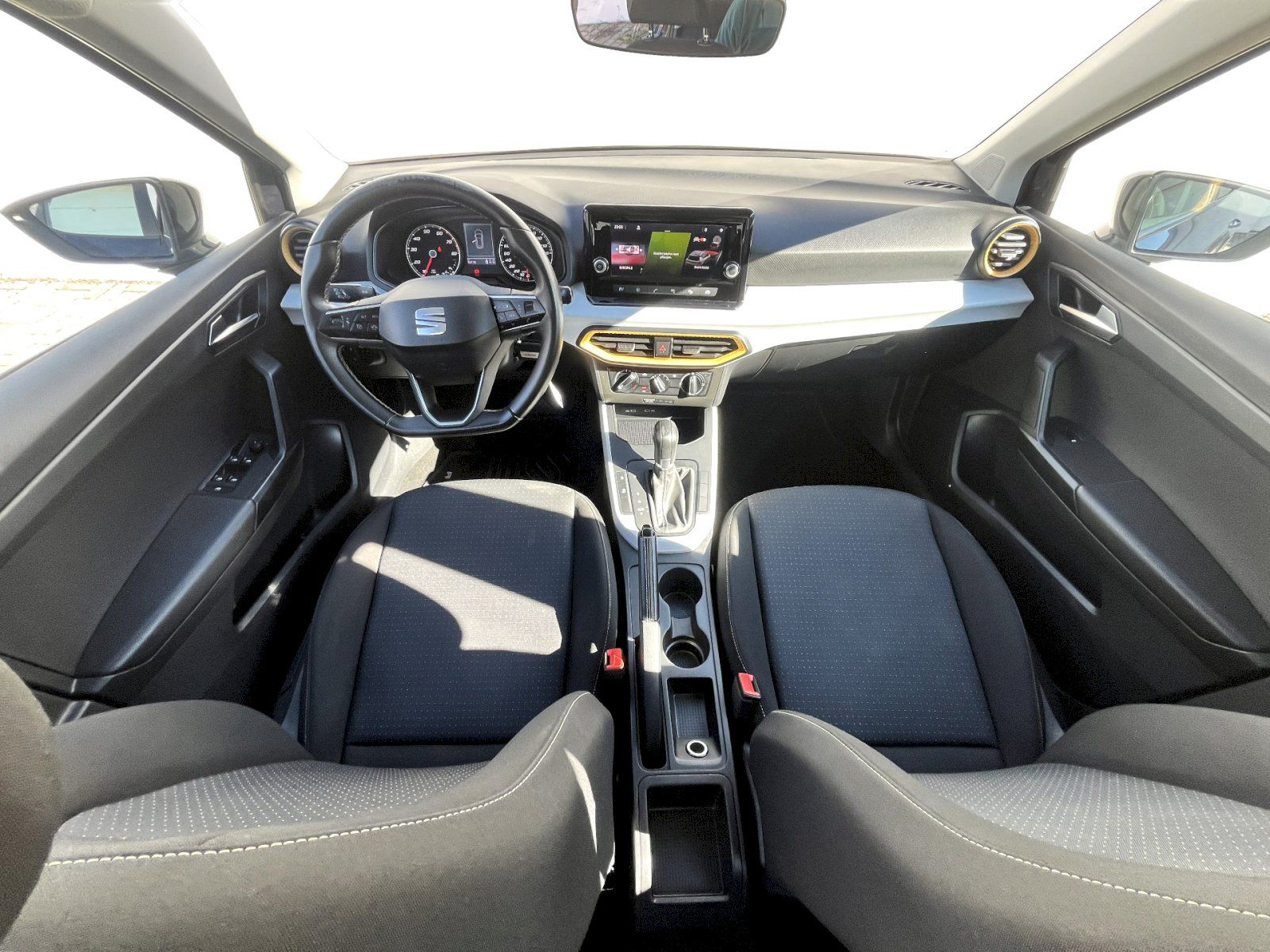 Seat Arona, 1,0 TSi 81kW Style DSG7 - fotka 5