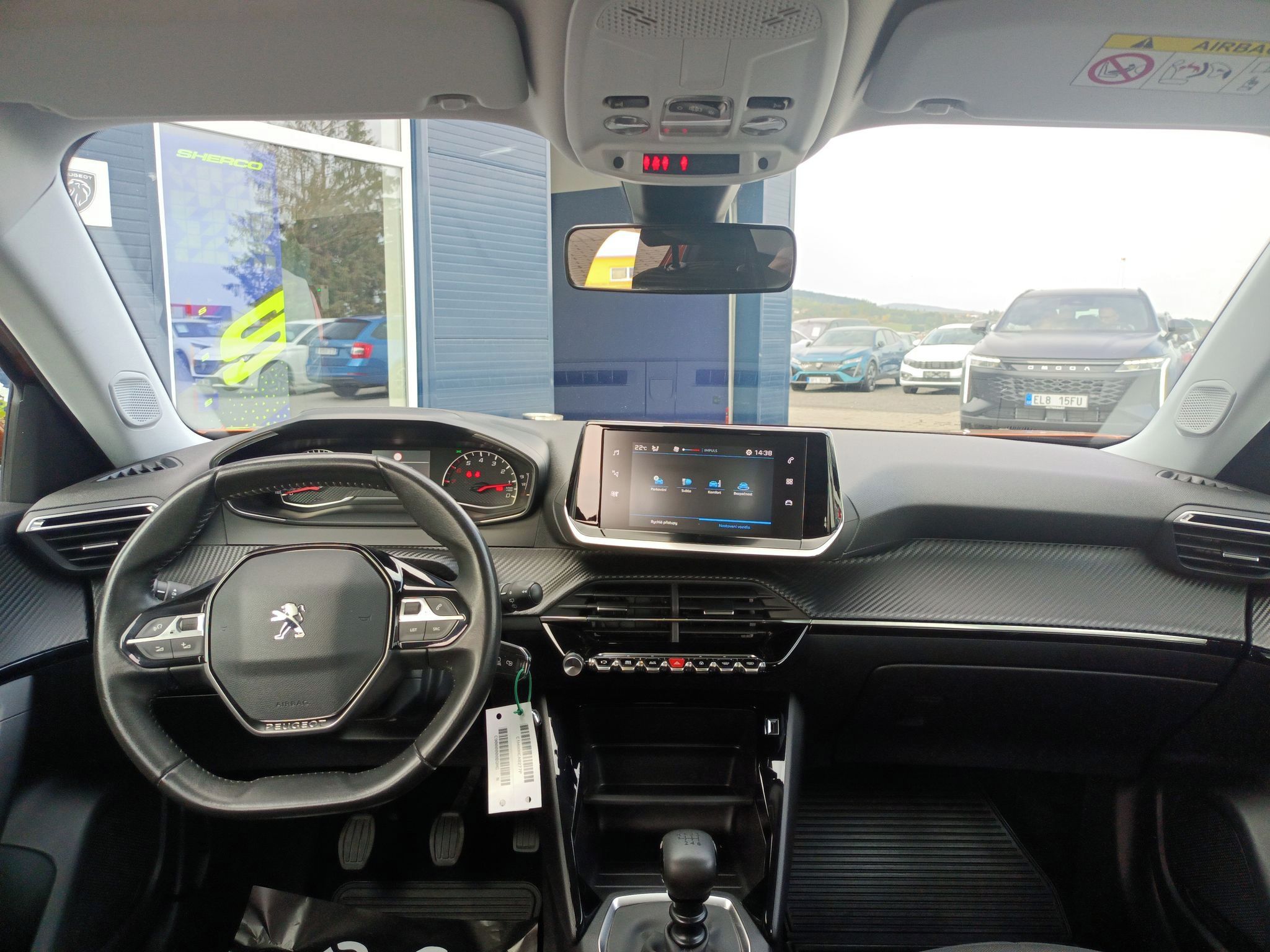 Peugeot 2008, Active PureTech 100 S&S MAN6 - fotka 2