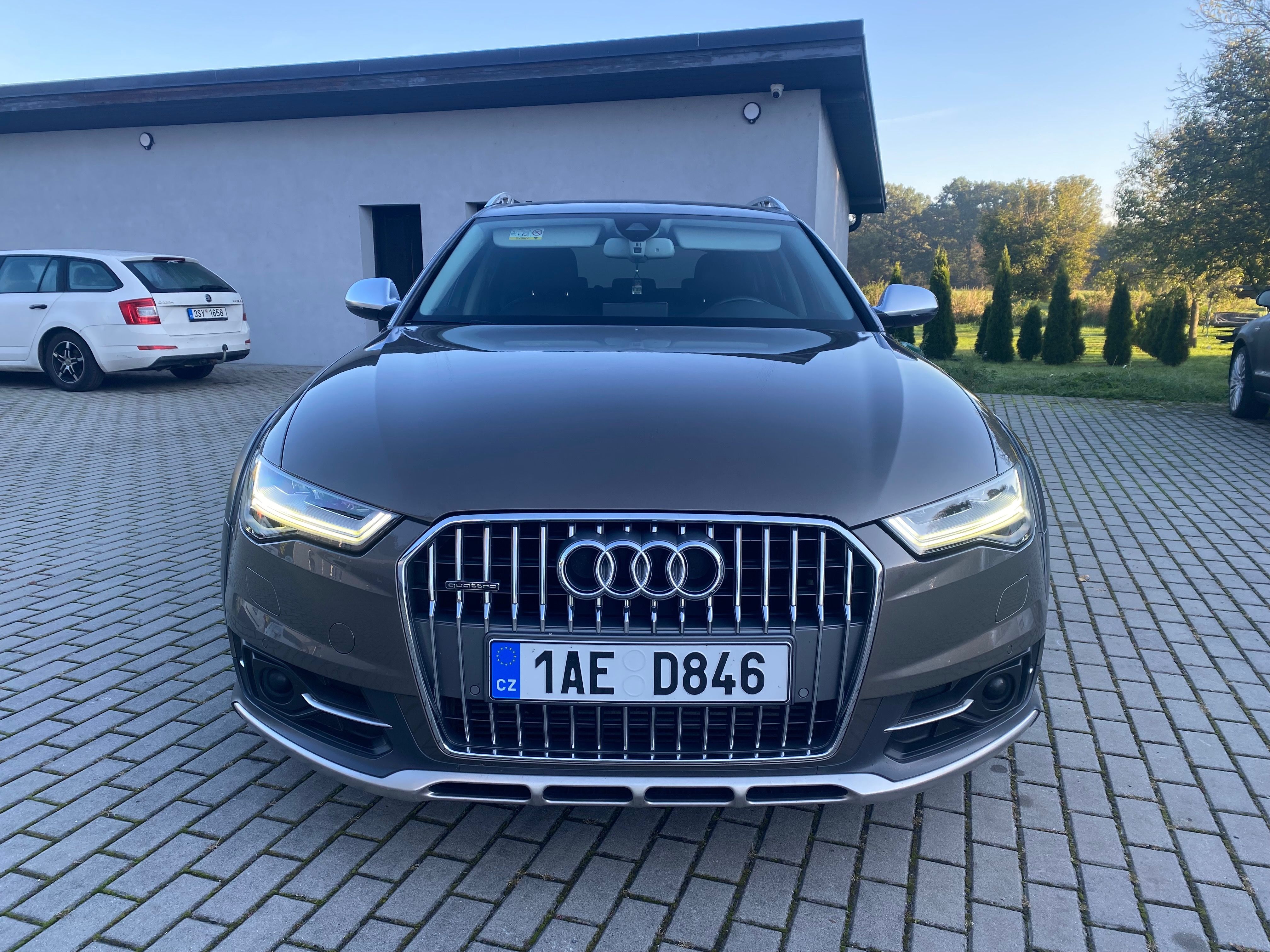 Audi A6 allroad, 3.0 BiTDI V6 235kW Facelift - fotka 6