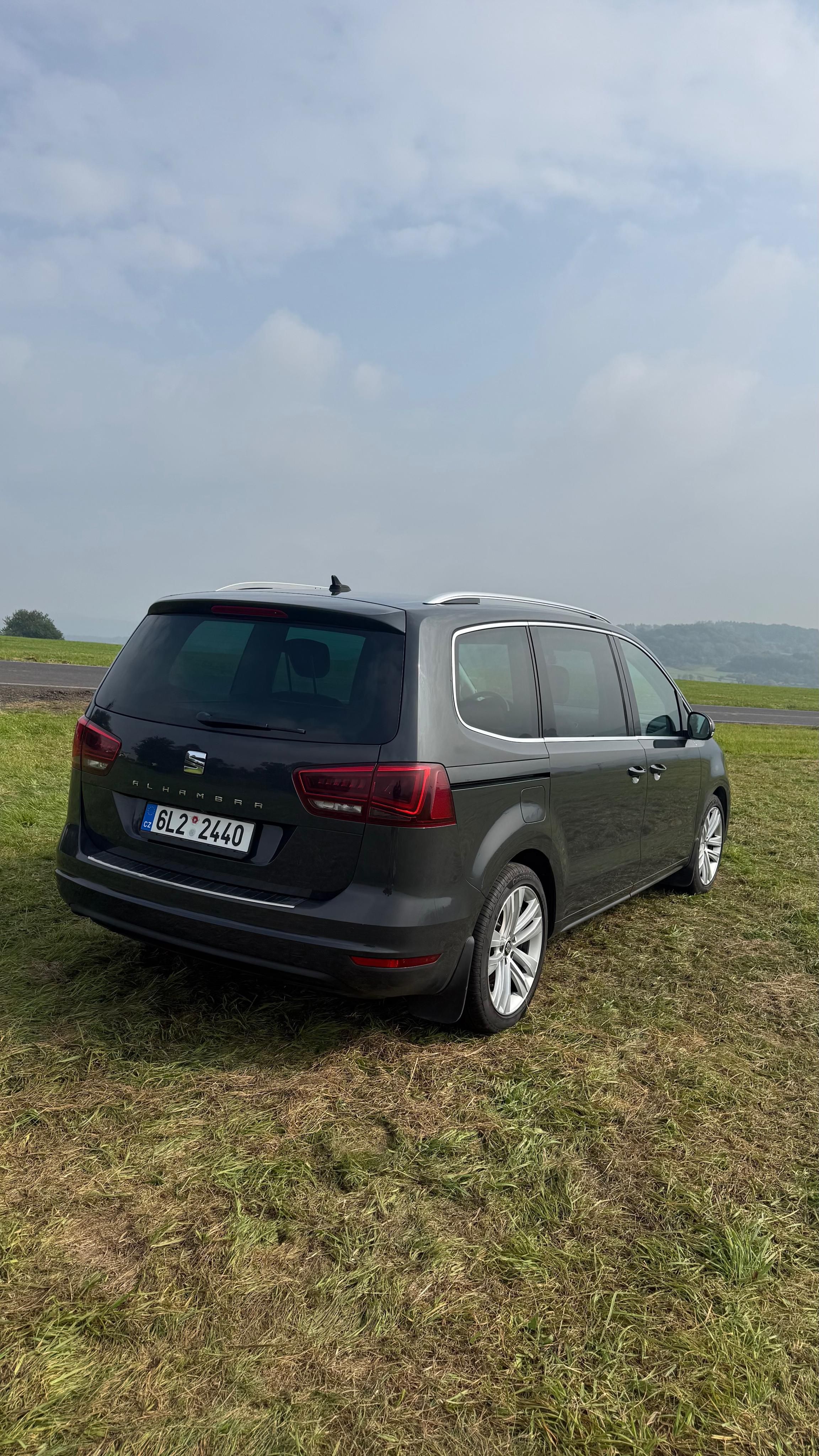 Seat Alhambra, 2.0 TDI 110Kw, DSG - fotka 5
