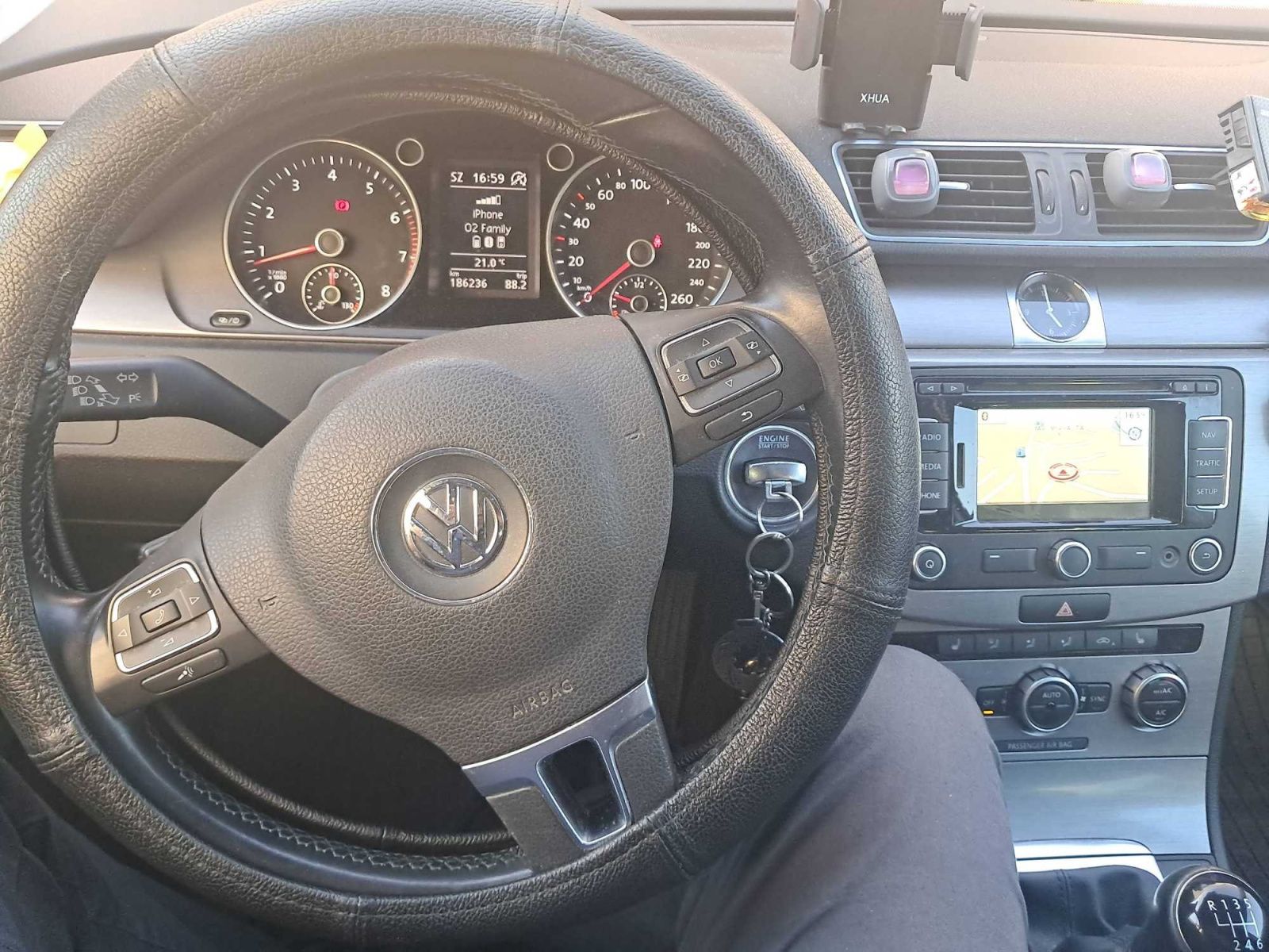 Volkswagen Passat, 1.4 TSI, Navi - fotka 3