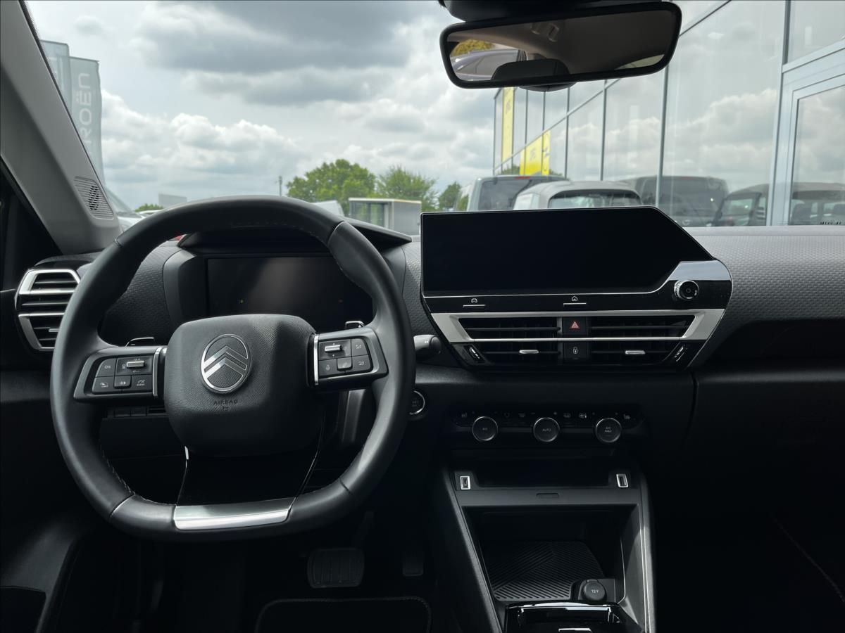 Citroën C4, 1,2   MAX EAT8 - fotka 2