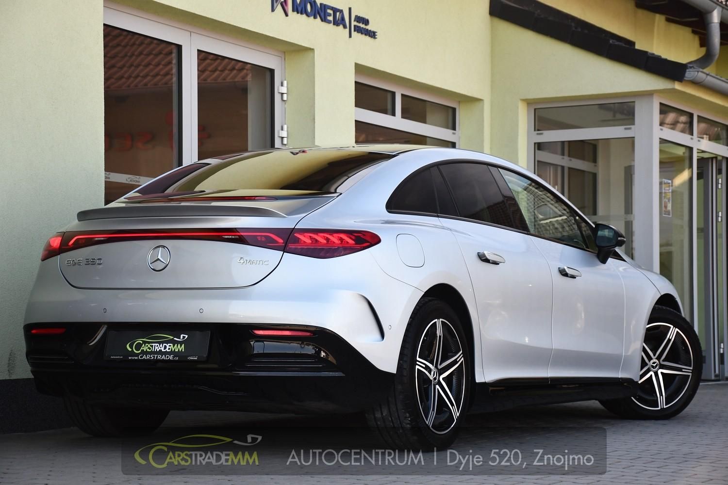 Mercedes-Benz EQE, 350 4MATIC - fotka 5