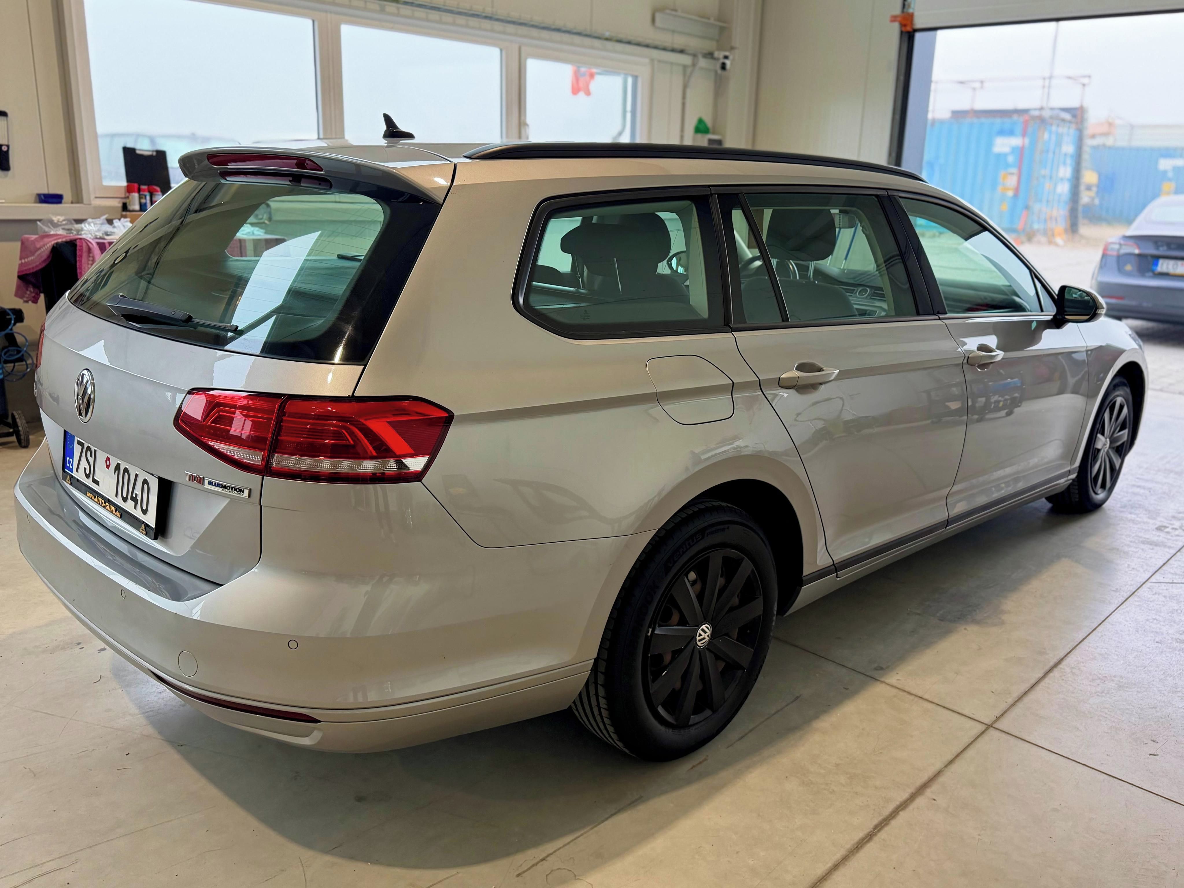 Volkswagen Passat, Variant B8 TDI 88kw manual - fotka 3