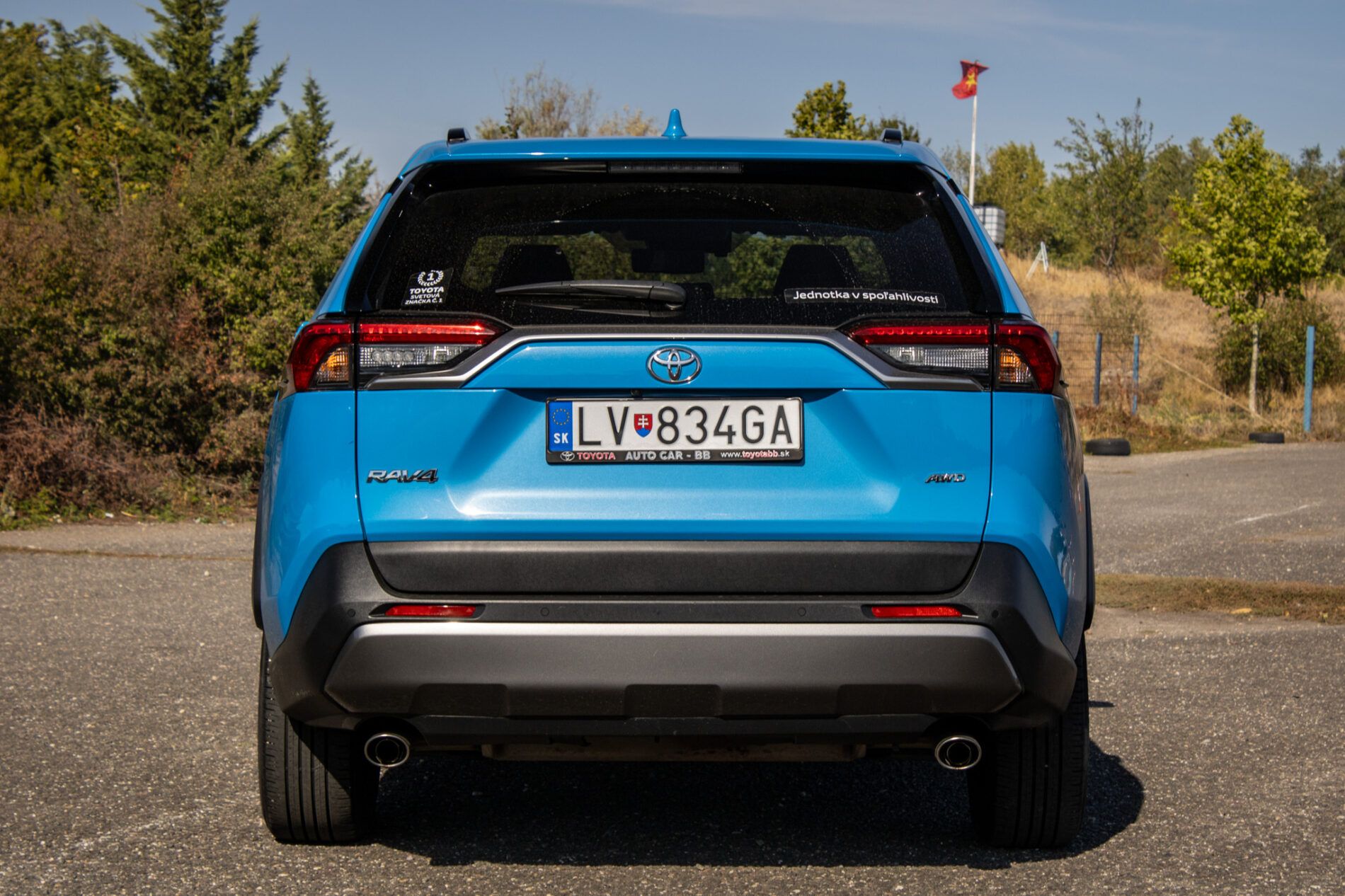 Toyota Rav4 - fotka 6