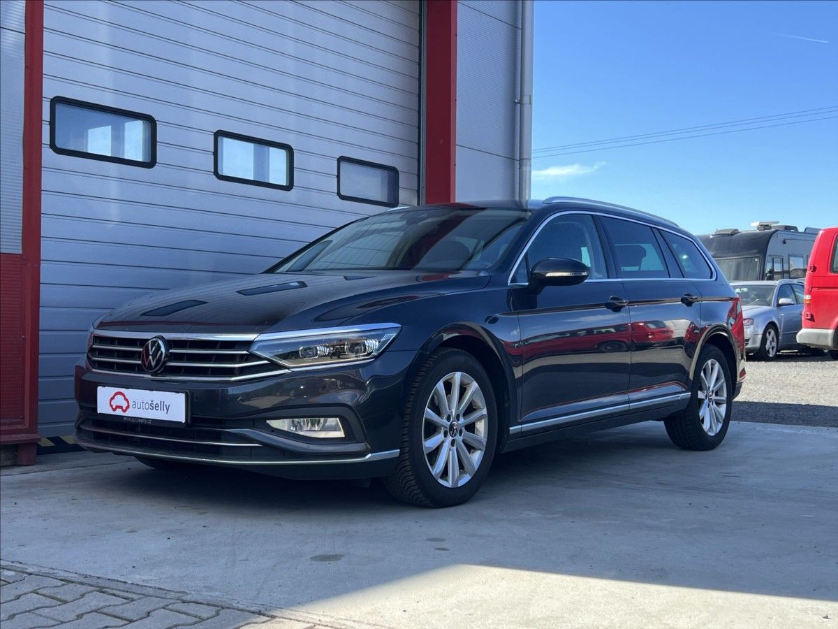 Volkswagen Passat, 2,0 TDi DSG ELEGANCE MATRIX