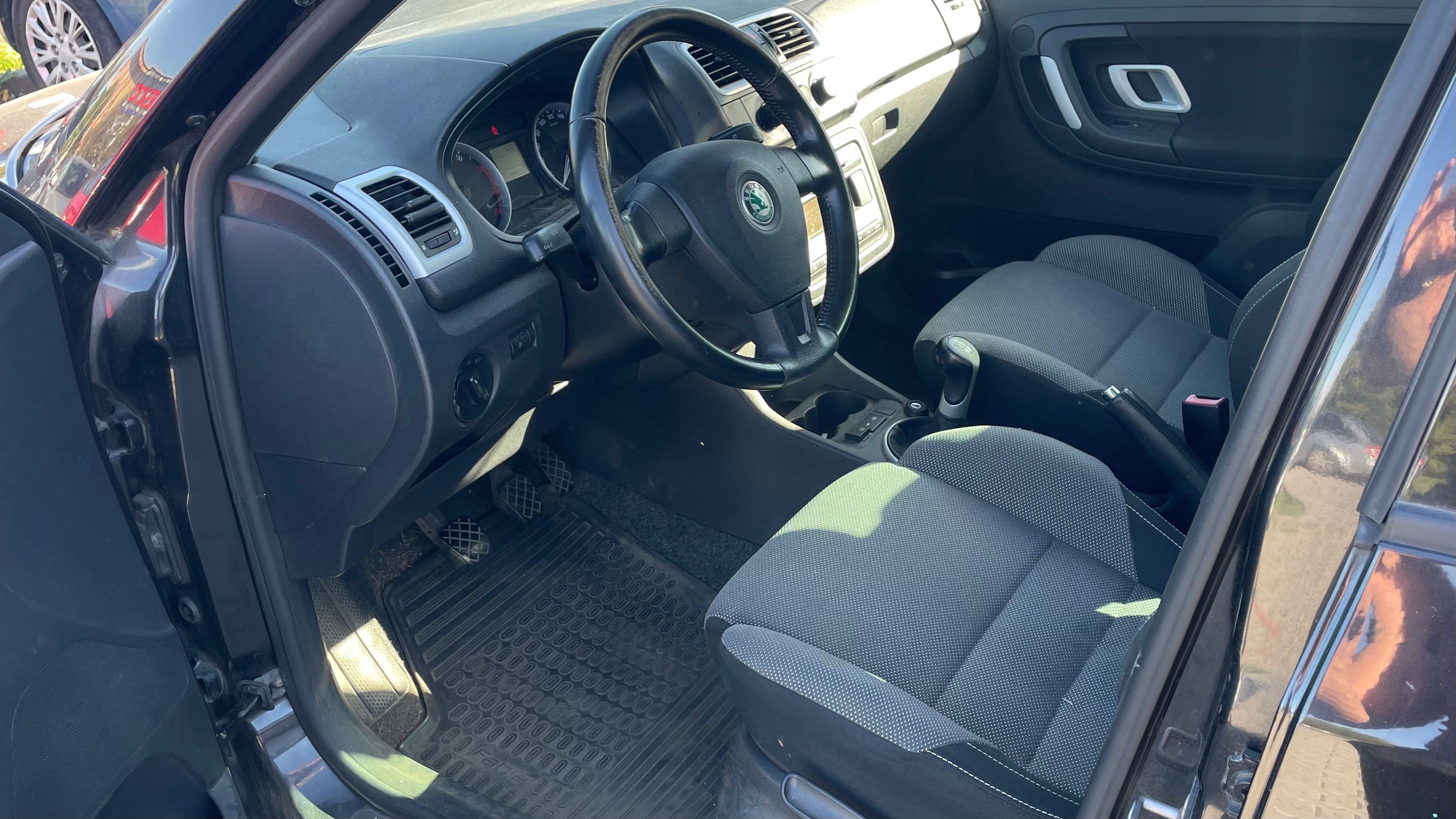 Škoda Fabia, 1.2 benzin + LPG manual 51kW - fotka 6