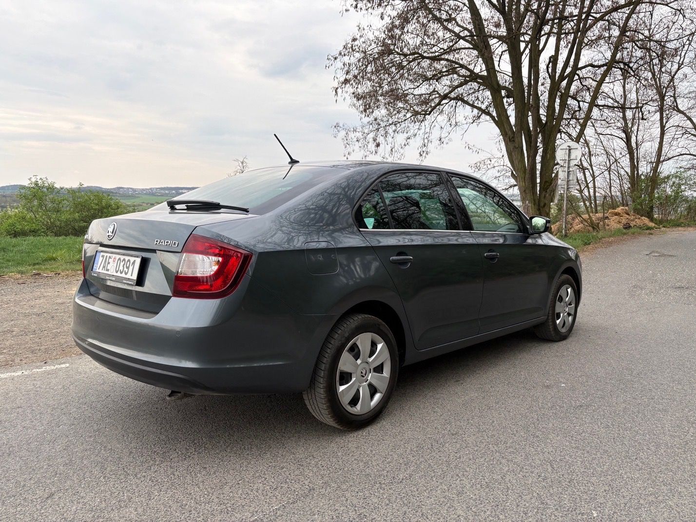 Škoda Rapid, Škoda Rapid 1.0 TSI Style Plus - fotka 4
