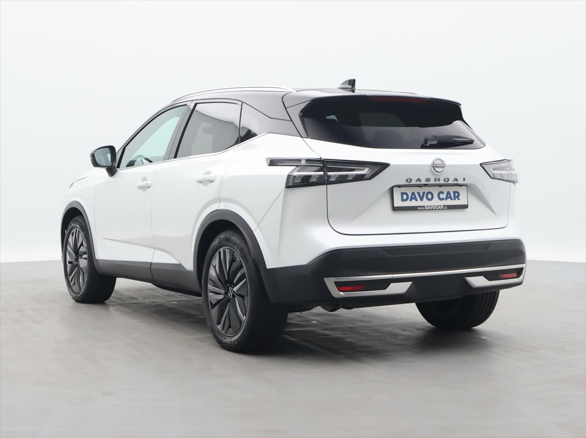 Nissan Qashqai, 1,3 DIG-T 116kW Tekna 4WD CZ Z - fotka 5