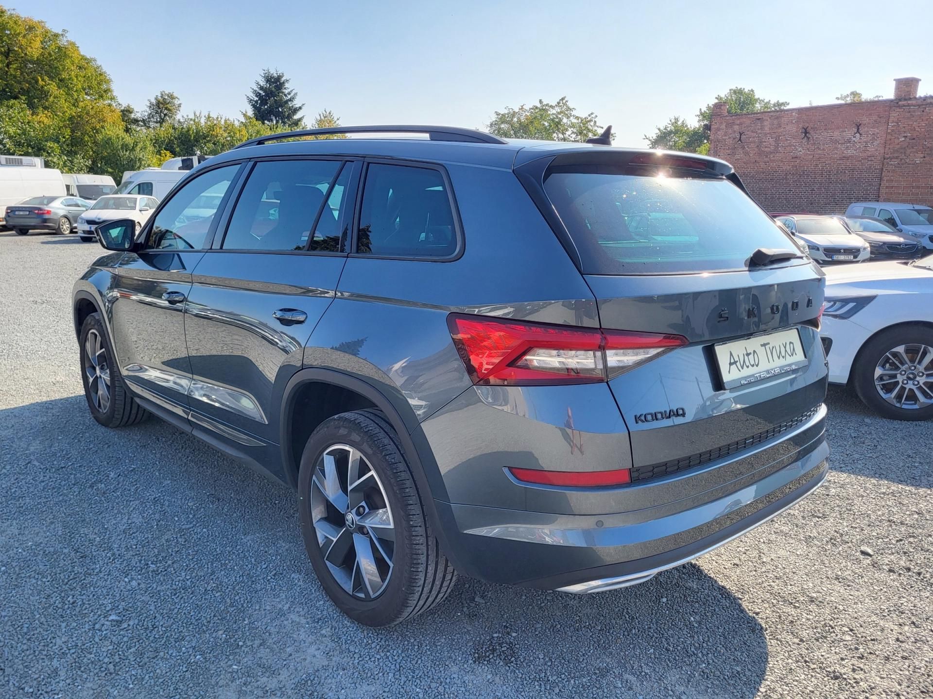 Škoda Kodiaq, 2.0 TDi DSG 4x4 SPORTLINE - fotka 3