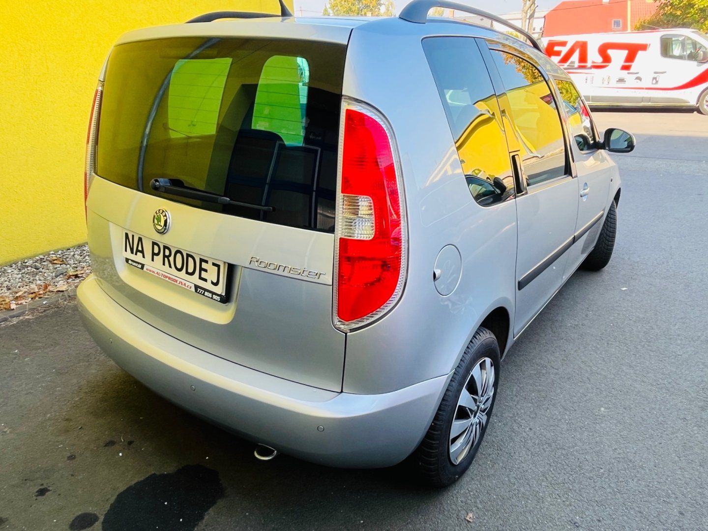 Škoda Roomster, 1.2 i 51 kW  NAJETO JEN 85 TIS - fotka 6