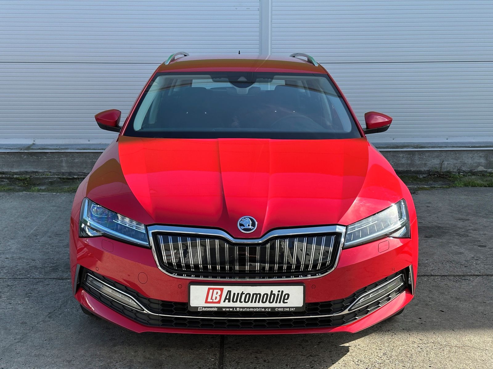 Škoda Superb, 1.4TSi iV 160kW DCC TAŽNÉ - fotka 2