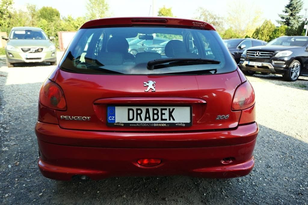 Peugeot 206, 206 GENERATION 1.4 55 kW - fotka 4