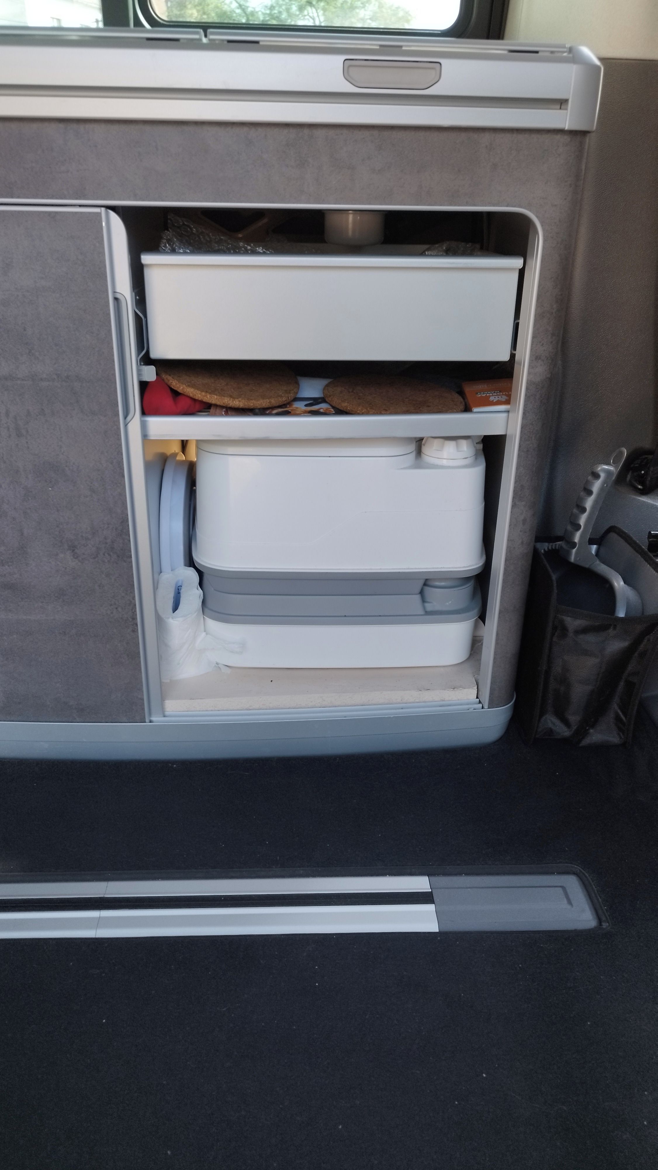 Volkswagen California, T 6.1 Ocean - fotka 6