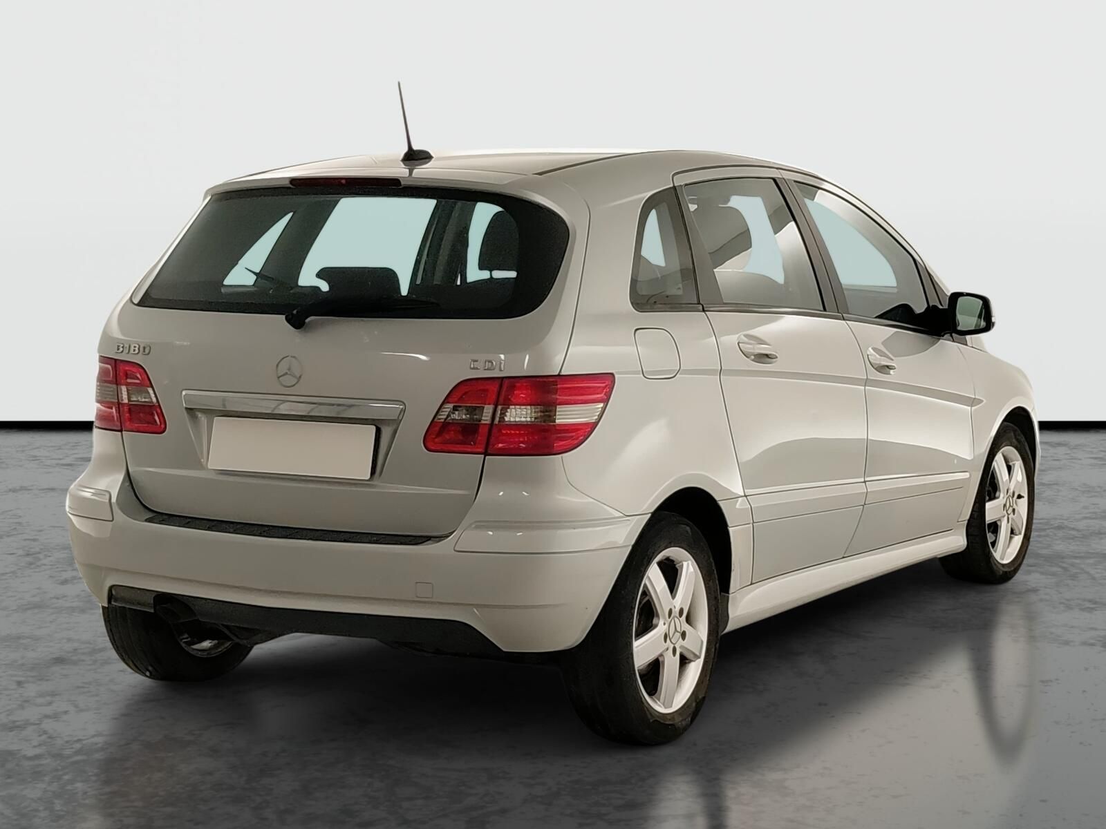 Mercedes-Benz Třídy B, 180 CDI, Automatická klima - fotka 5